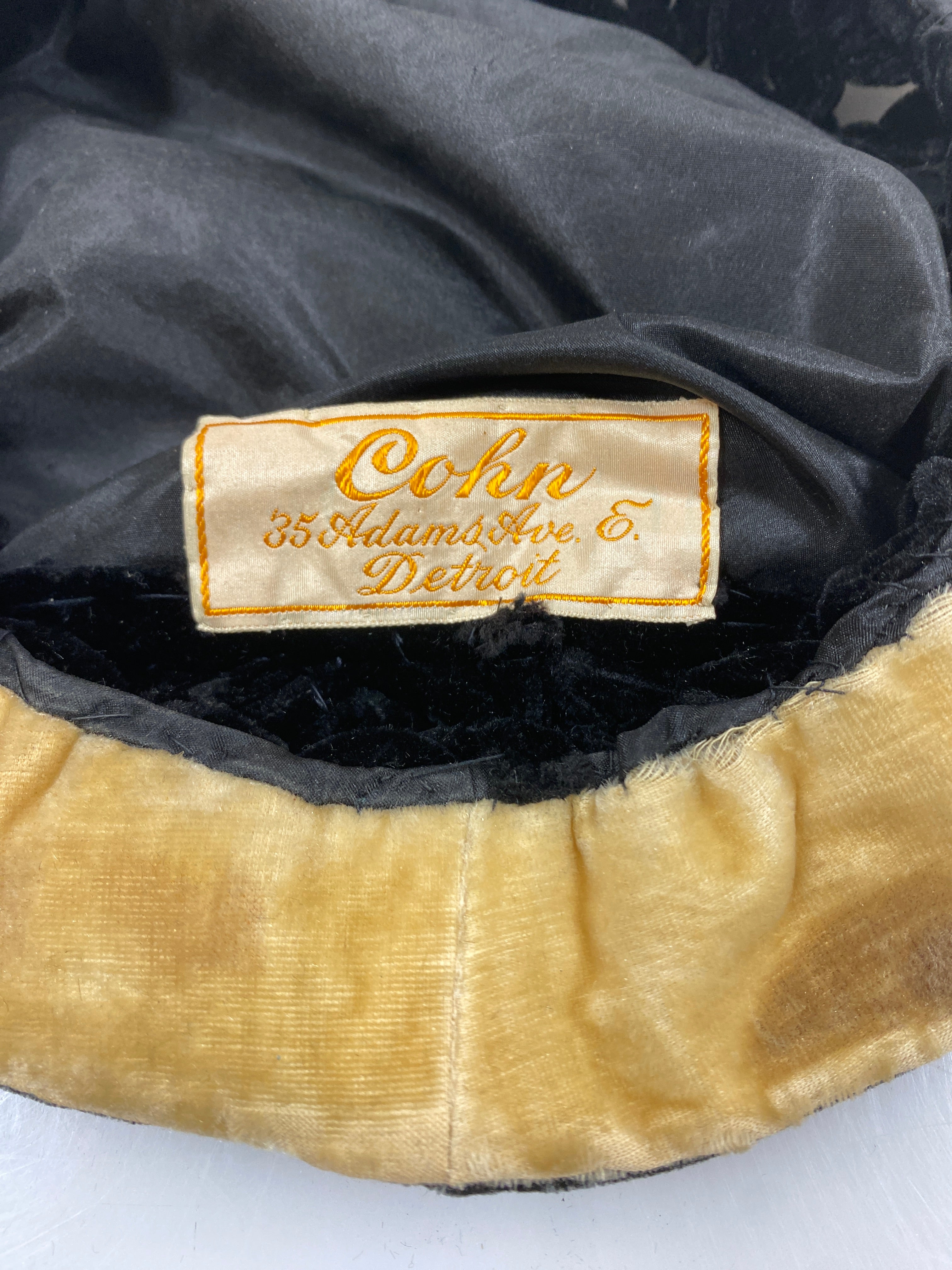 Vintage 1920s Black Velvet Women's Hat