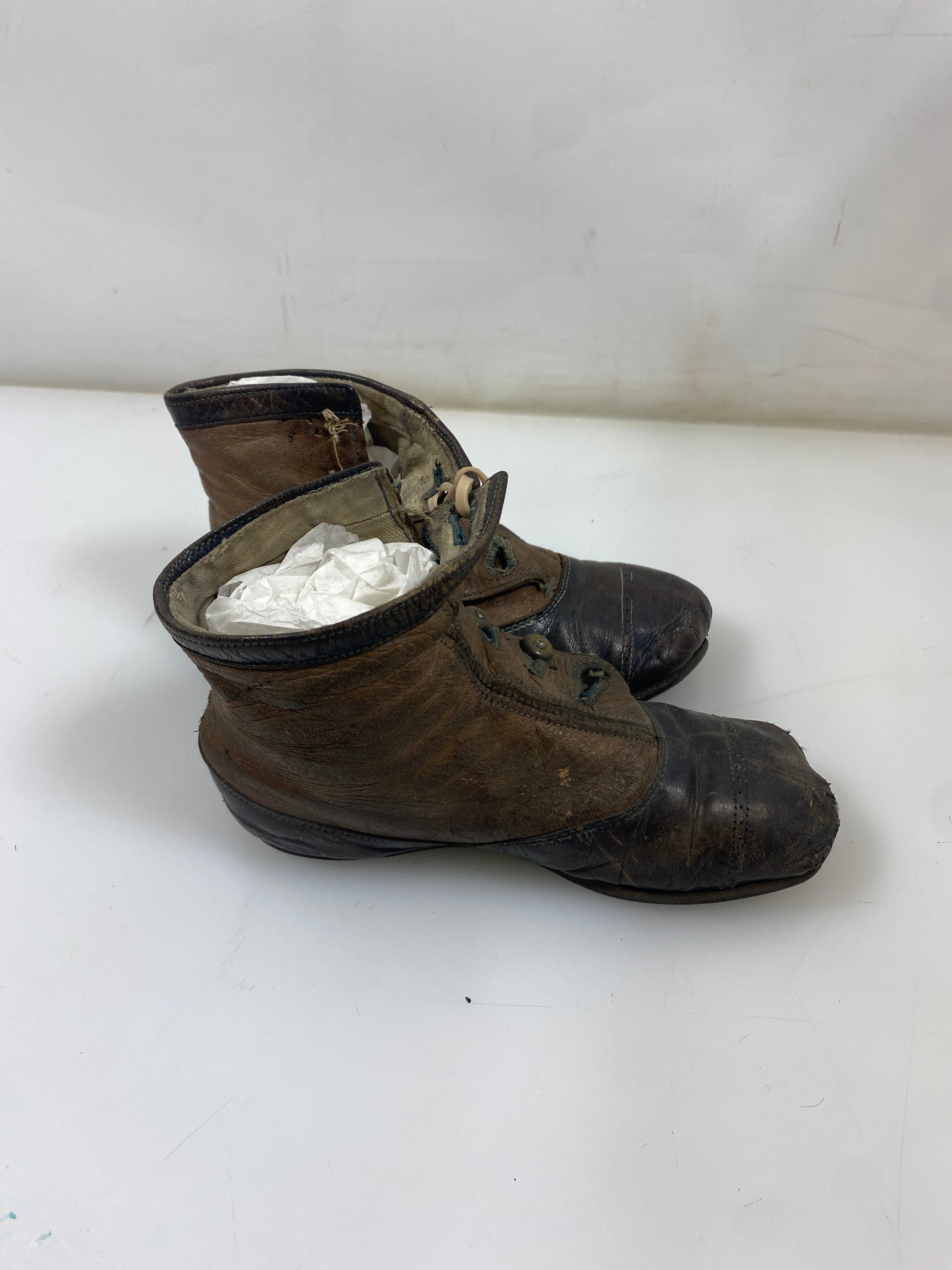 Vintage 1920s Children's Brown Leather Shoes