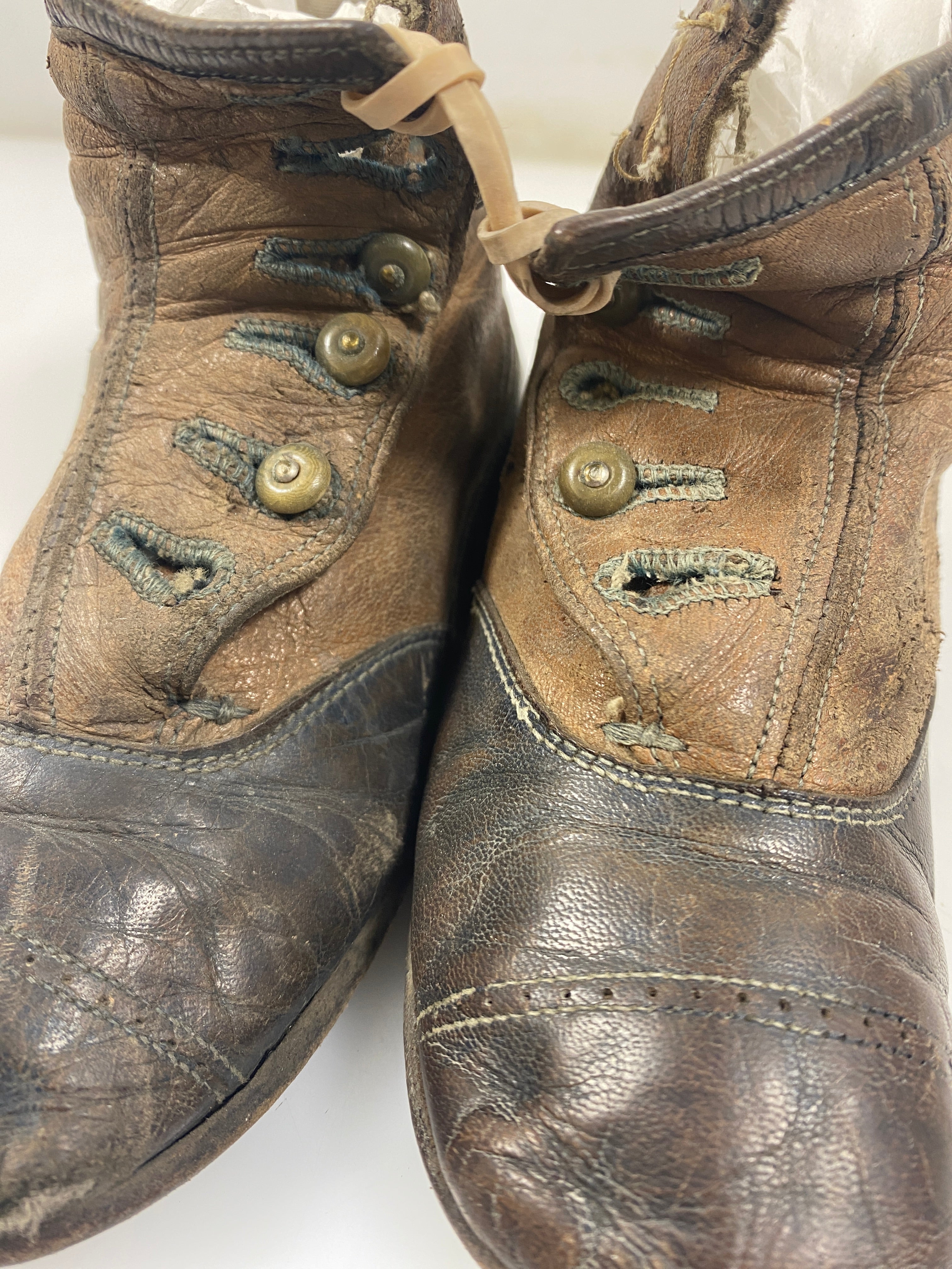Vintage 1920s Children's Brown Leather Shoes