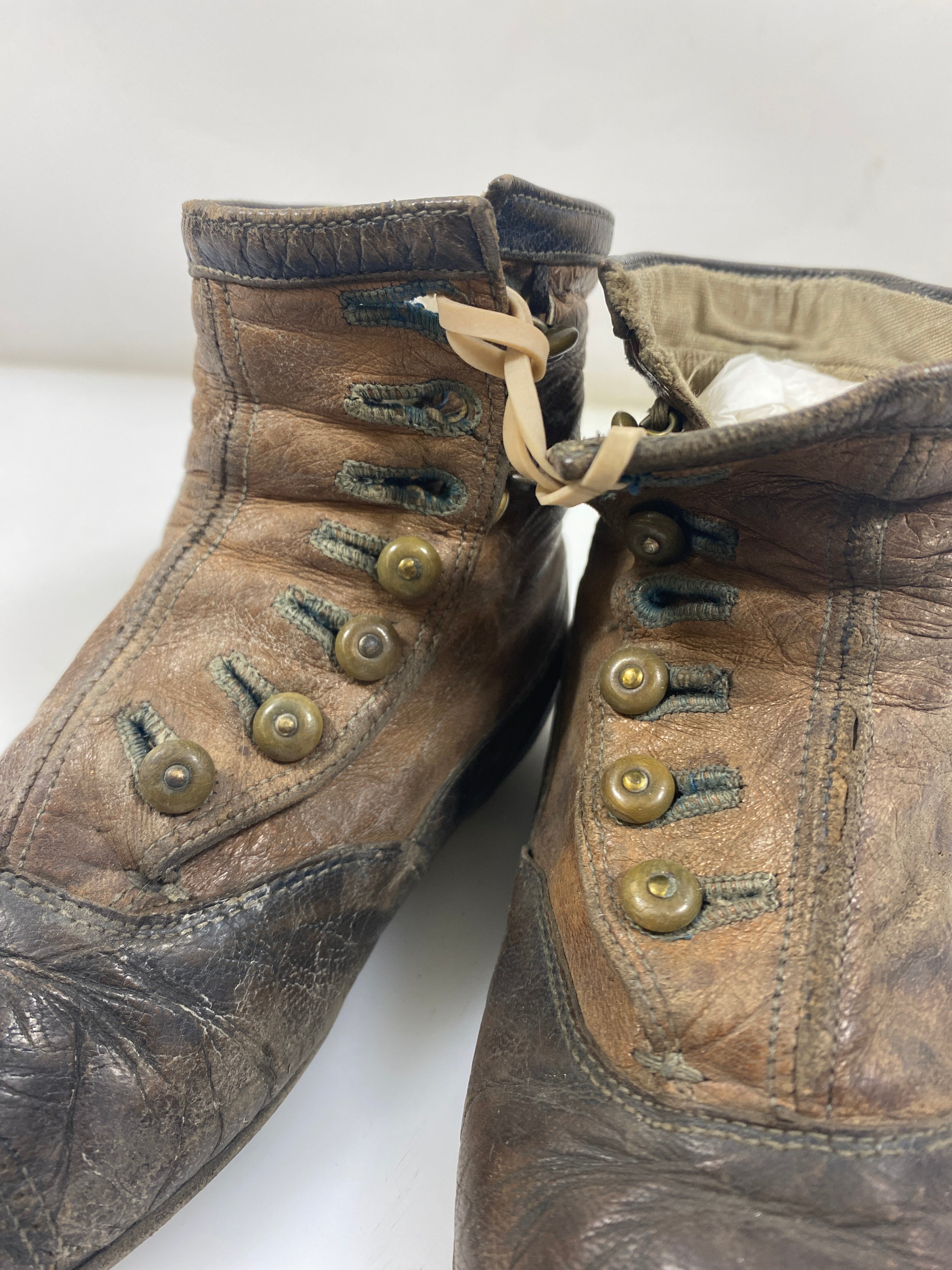 Vintage 1925 Children's Brown Leather High-Top Shoes