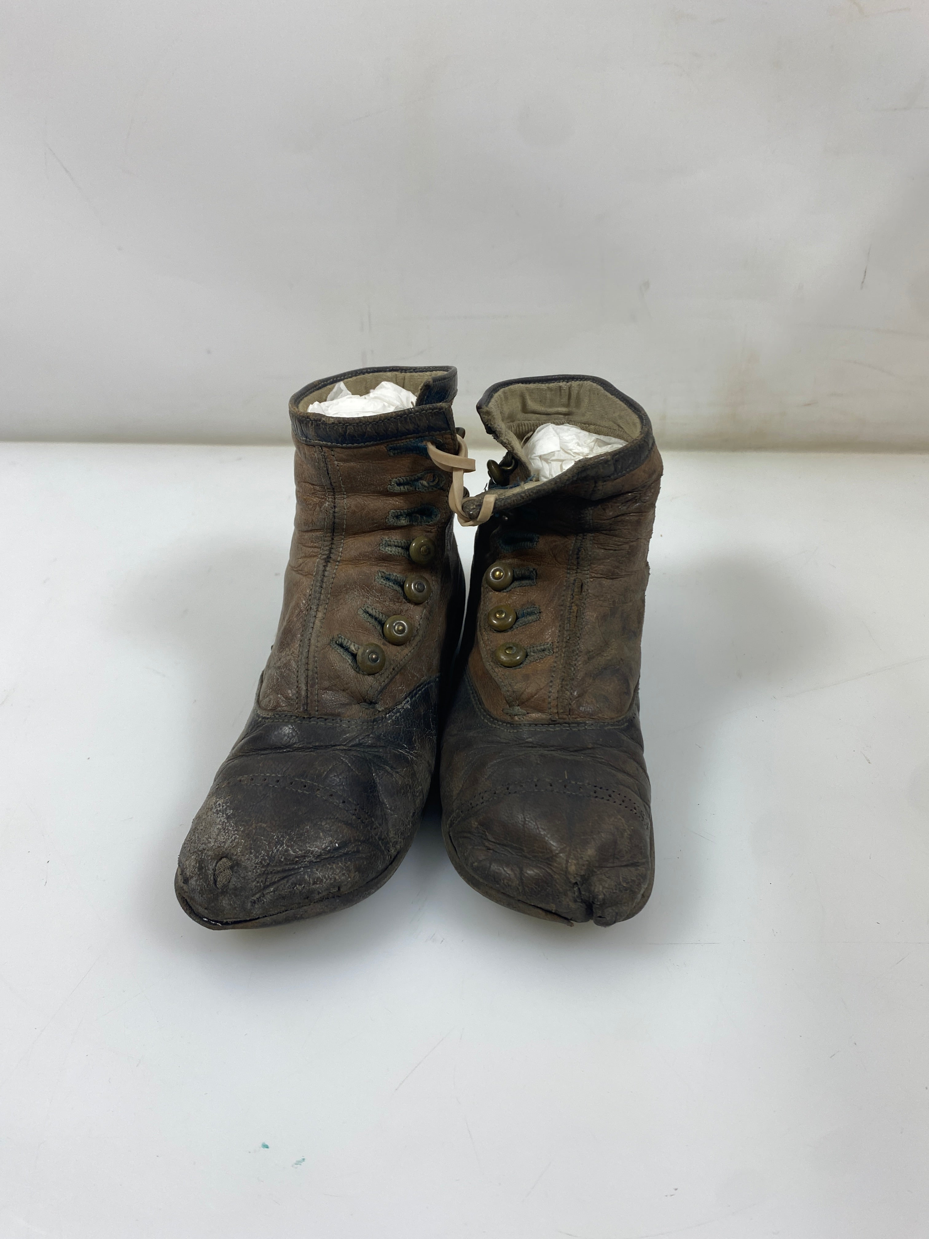 Vintage 1925 Children's Brown Leather High-Top Shoes
