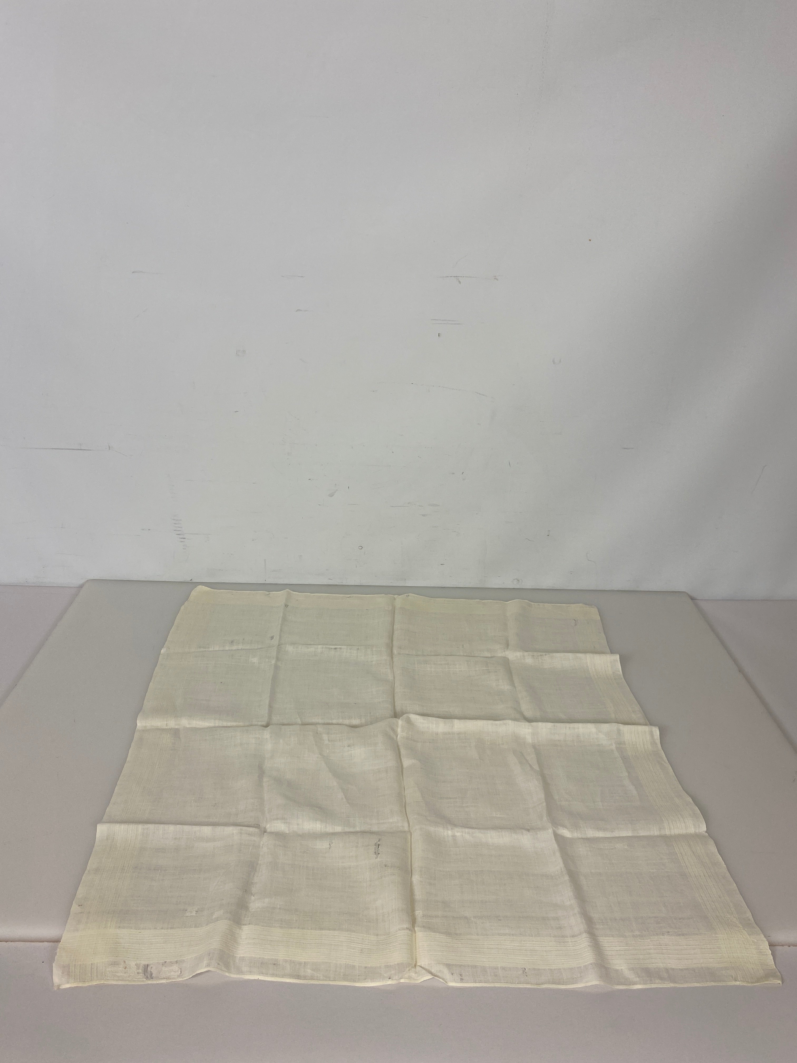 Vintage 1930s-1940s White Linen Handkerchief