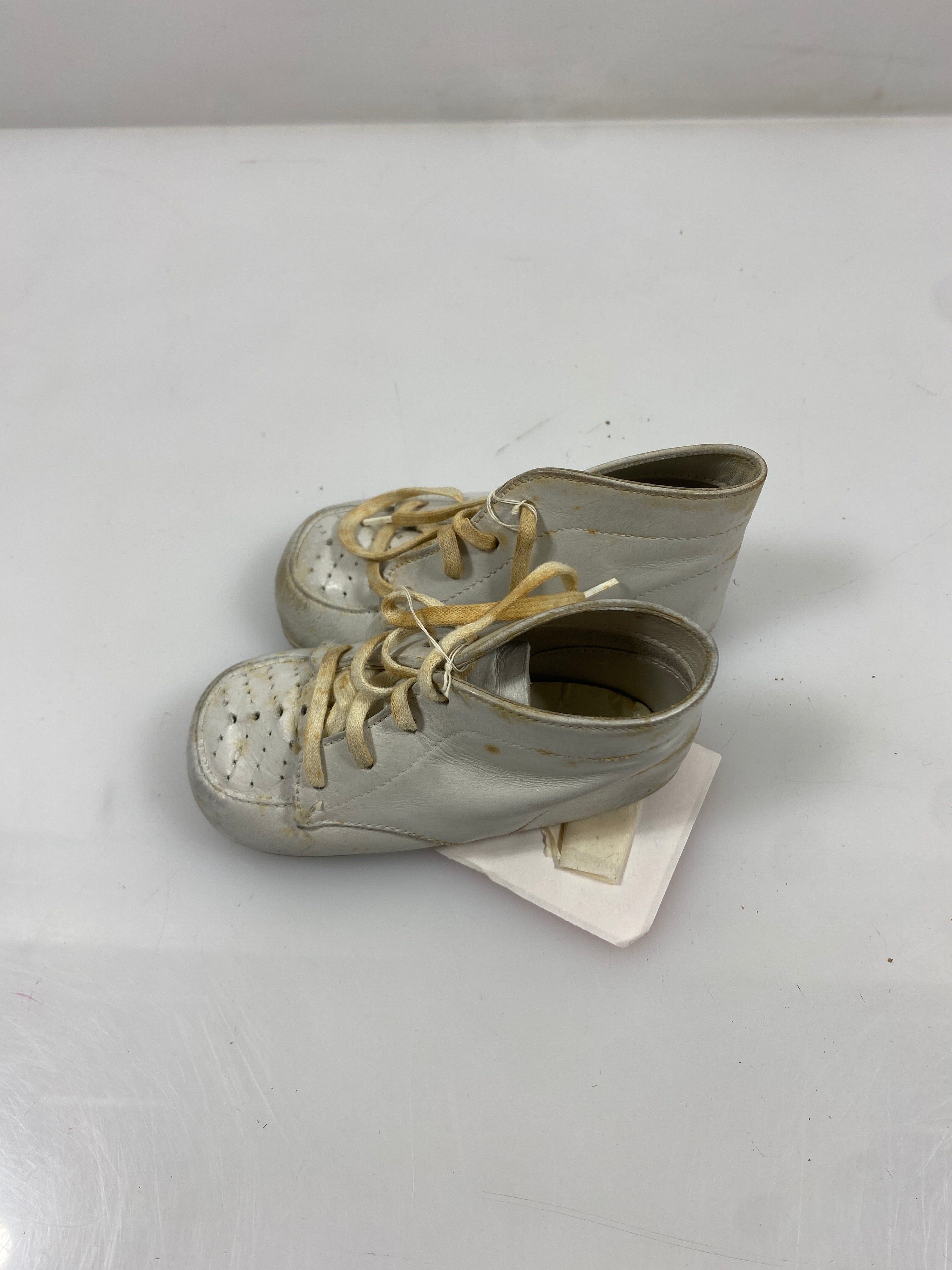 Vintage 1950s Baby Shoes