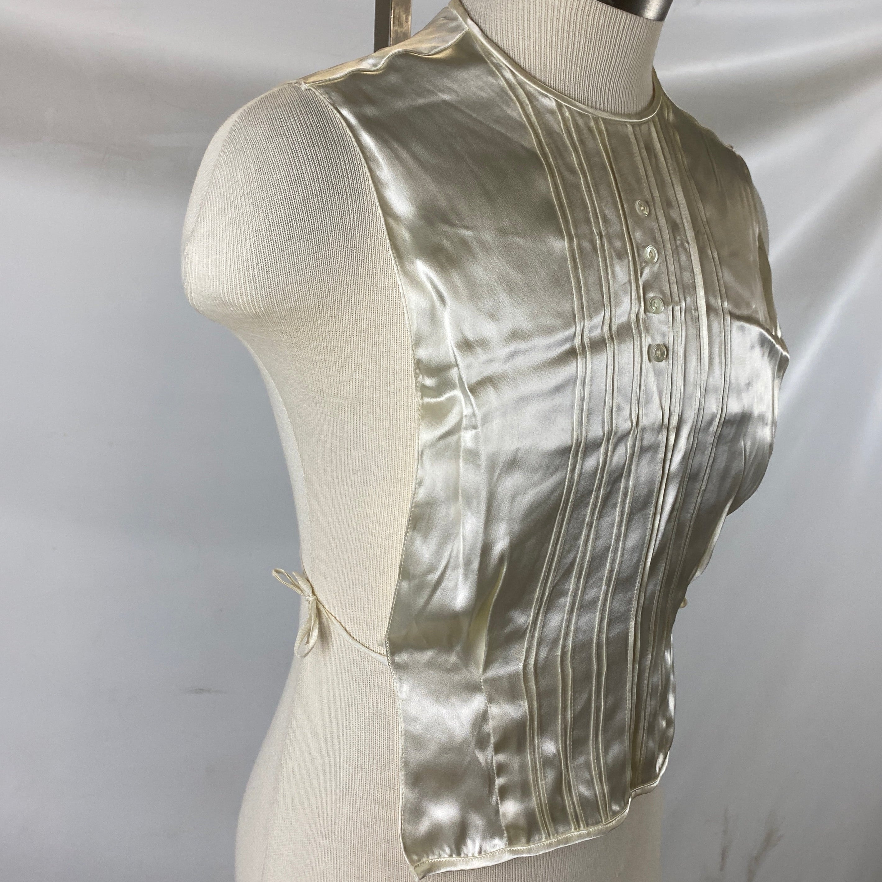 Vintage 1950s Ivory Satin Dickey with Button Closure