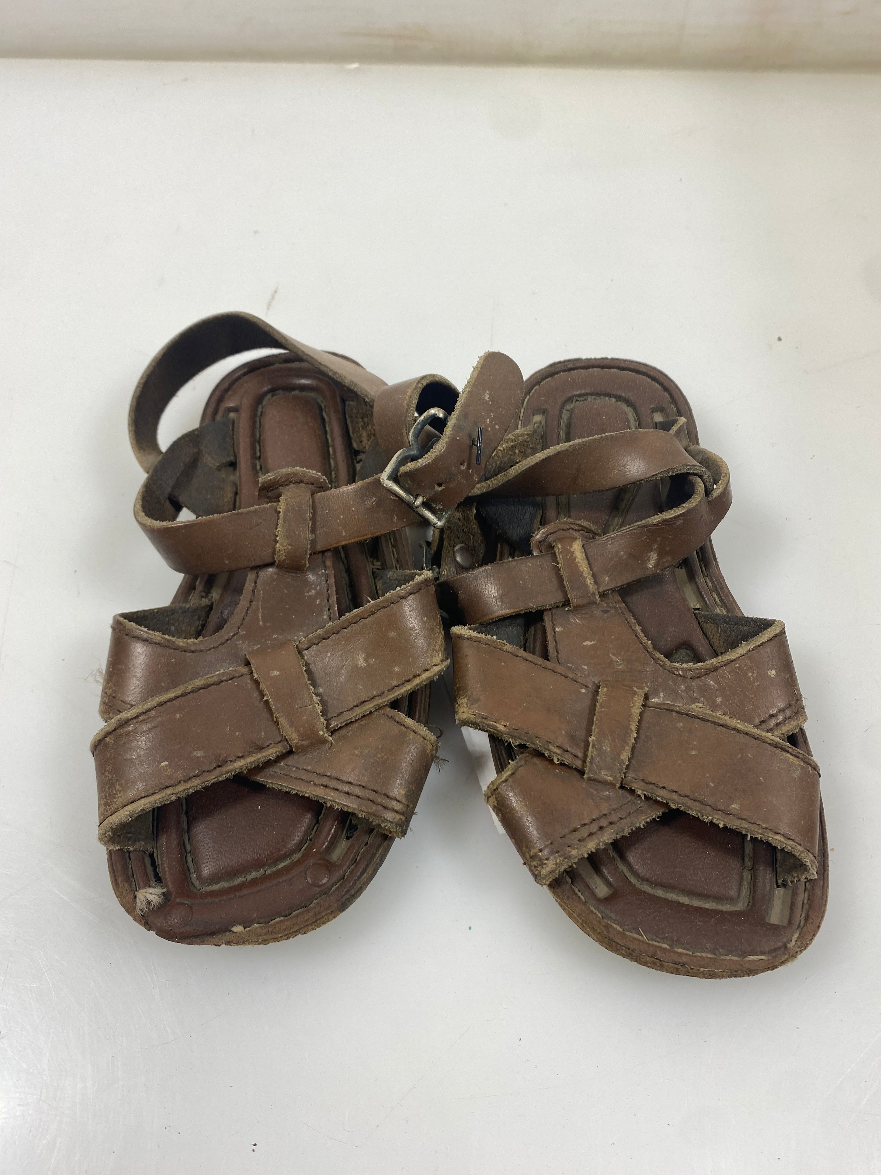Vintage 1960s Children's Brown Leather Sandals