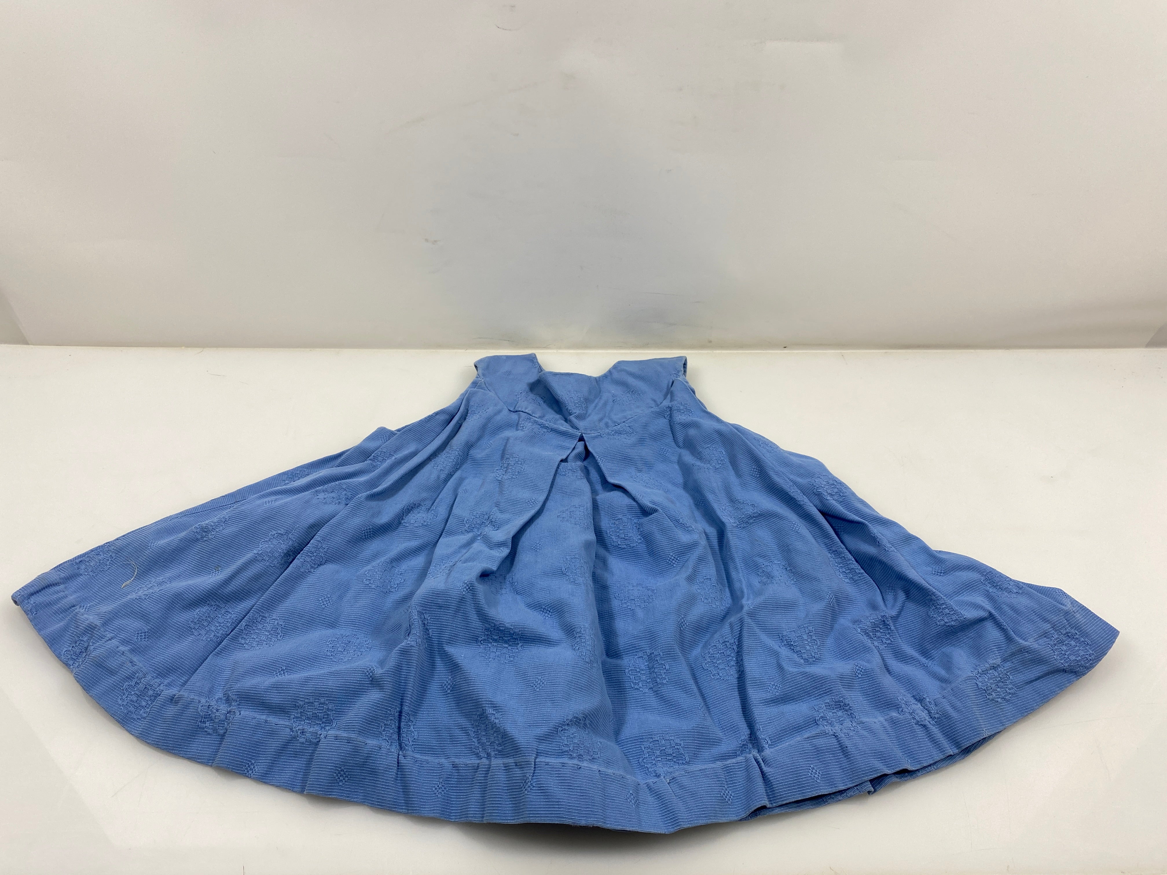 Vintage 1963 Child's Jumper