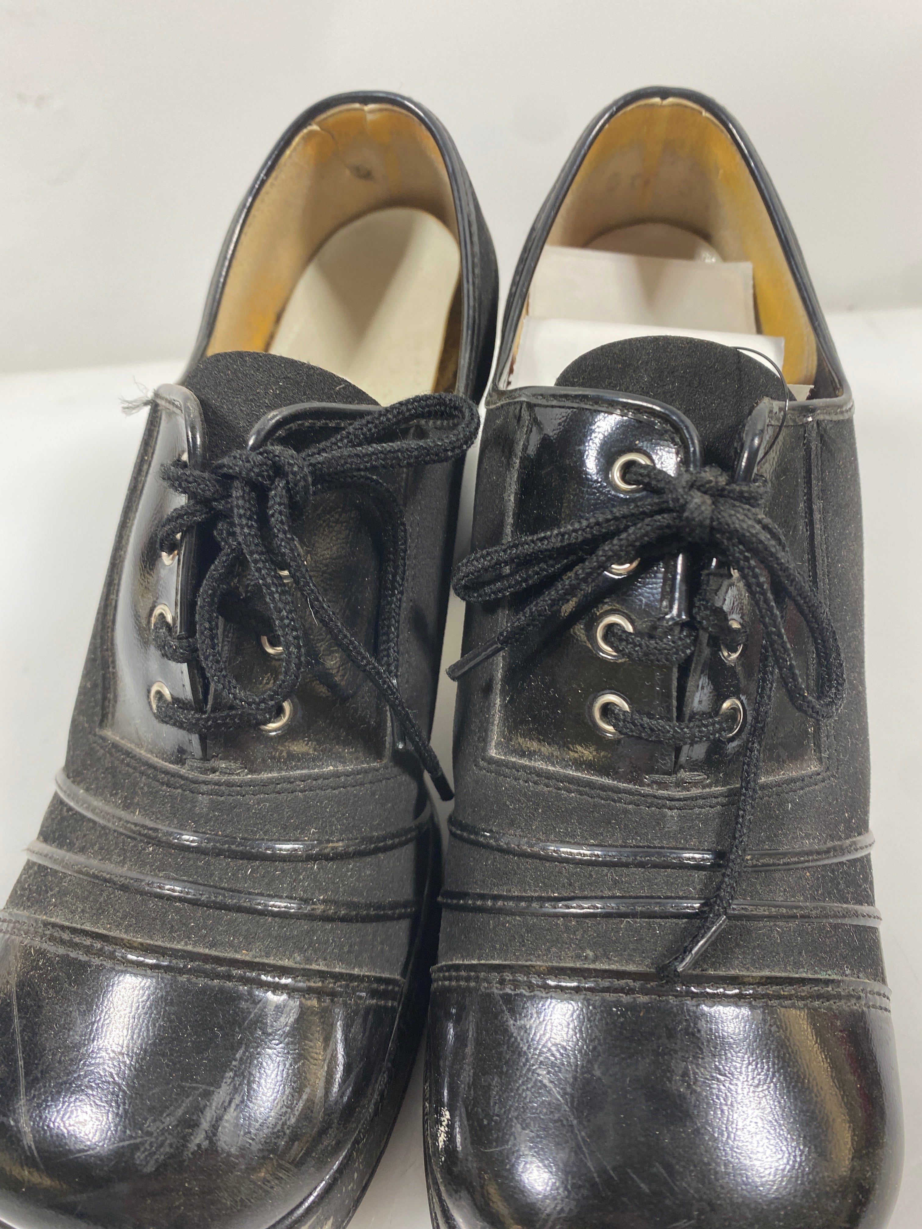 Vintage 1970s Black Leather Heeled Mary Janes