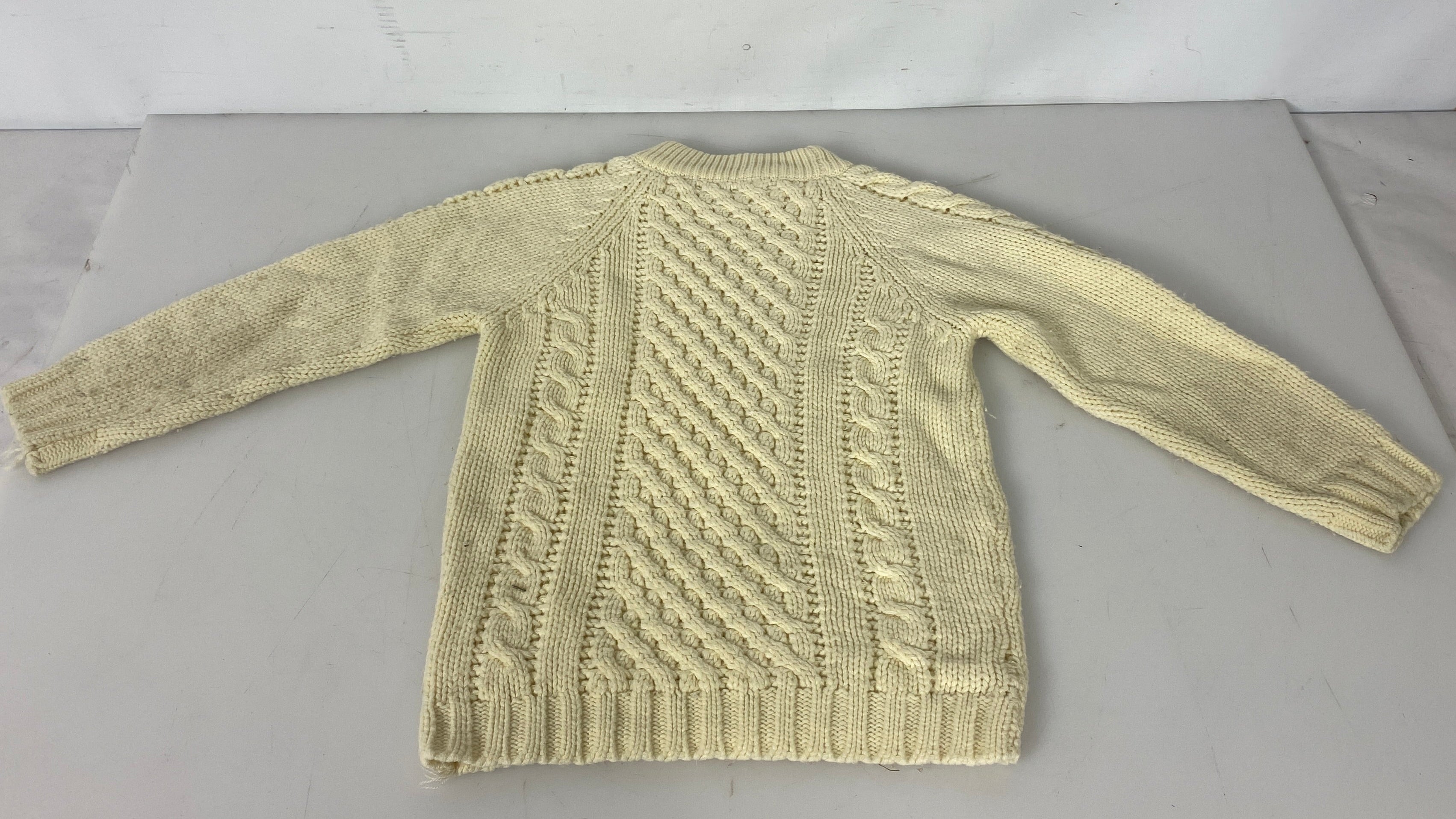 Vintage 1970's White Knitted Sweater