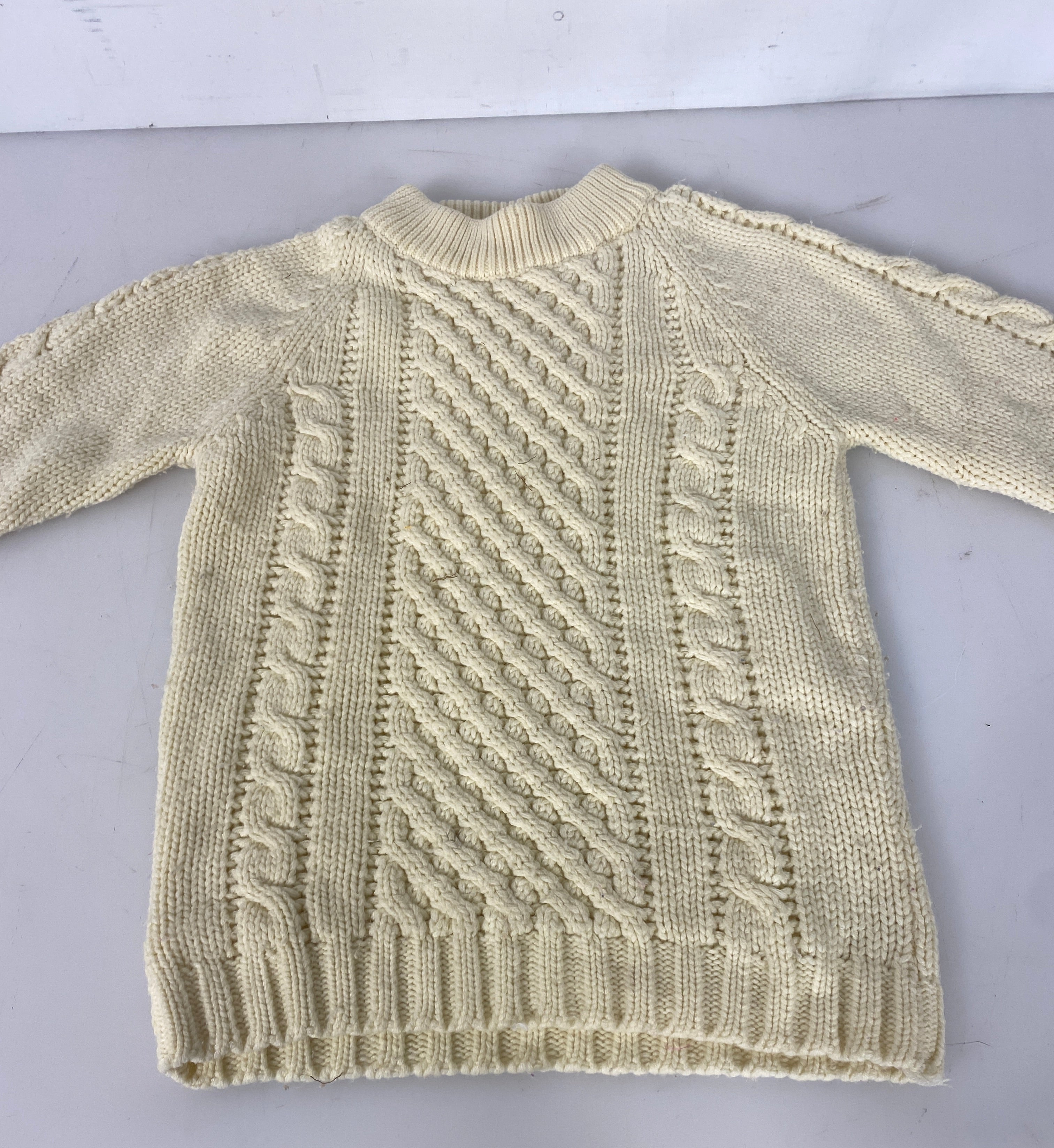Vintage 1970's White Knitted Sweater