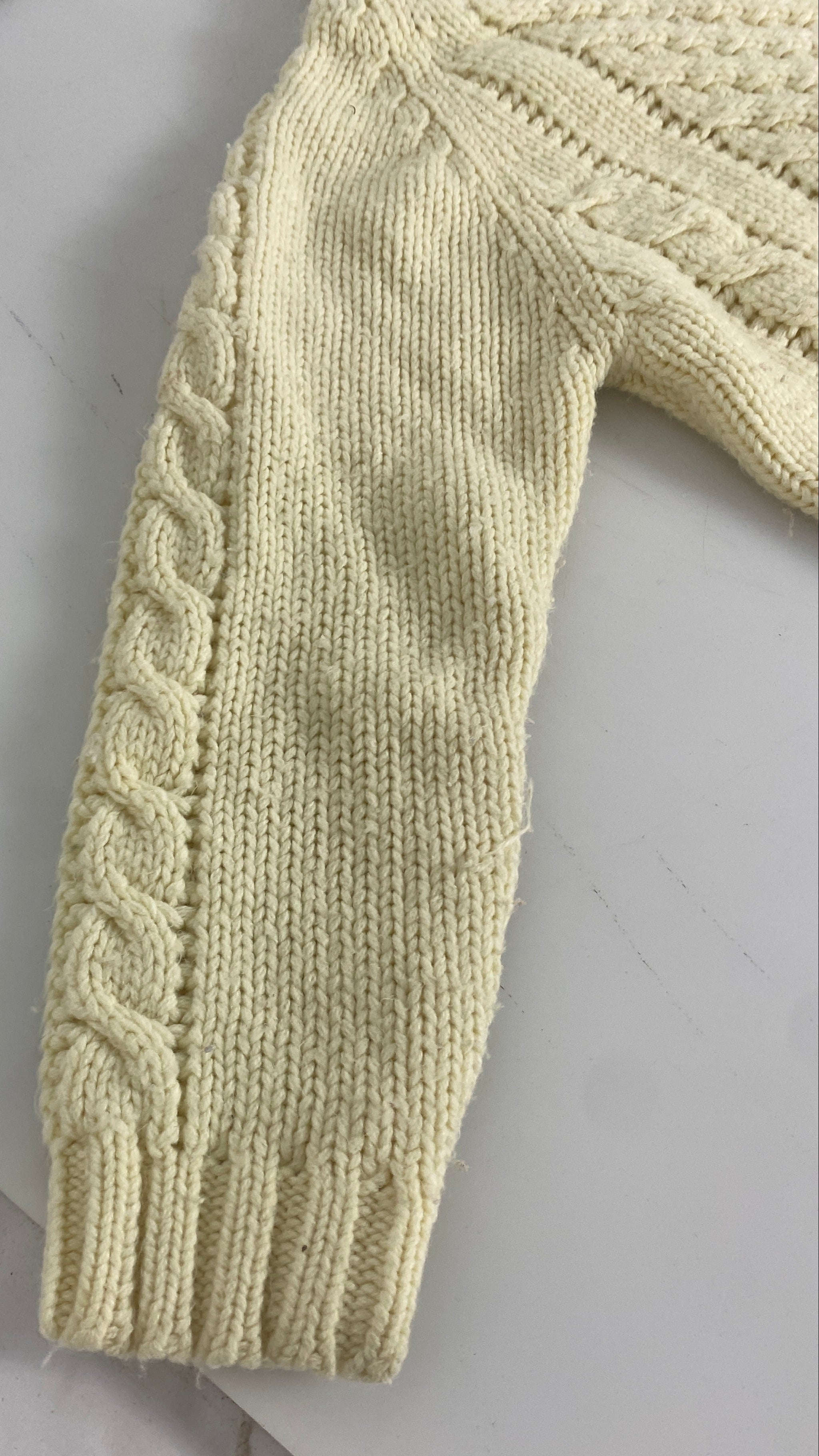 Vintage 1970's White Knitted Sweater