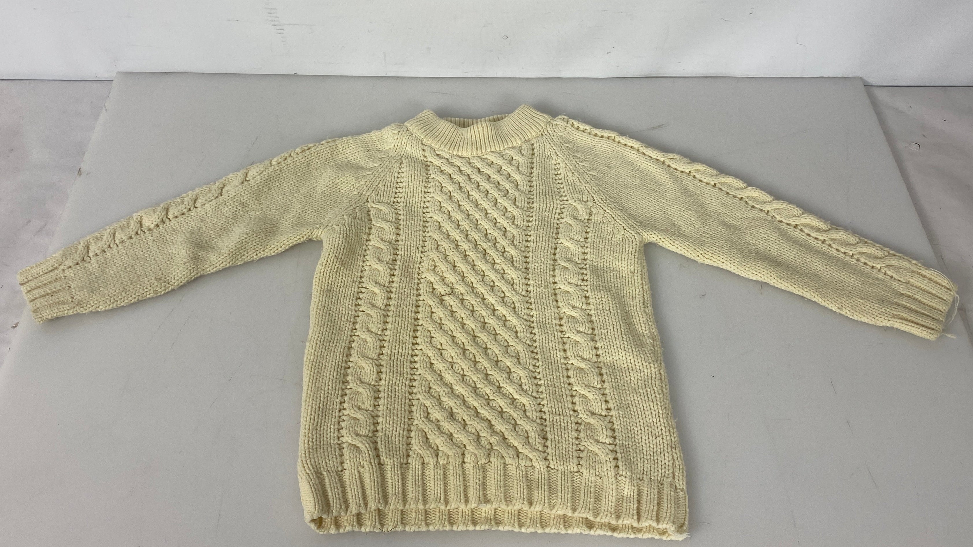 Vintage 1970's White Knitted Sweater