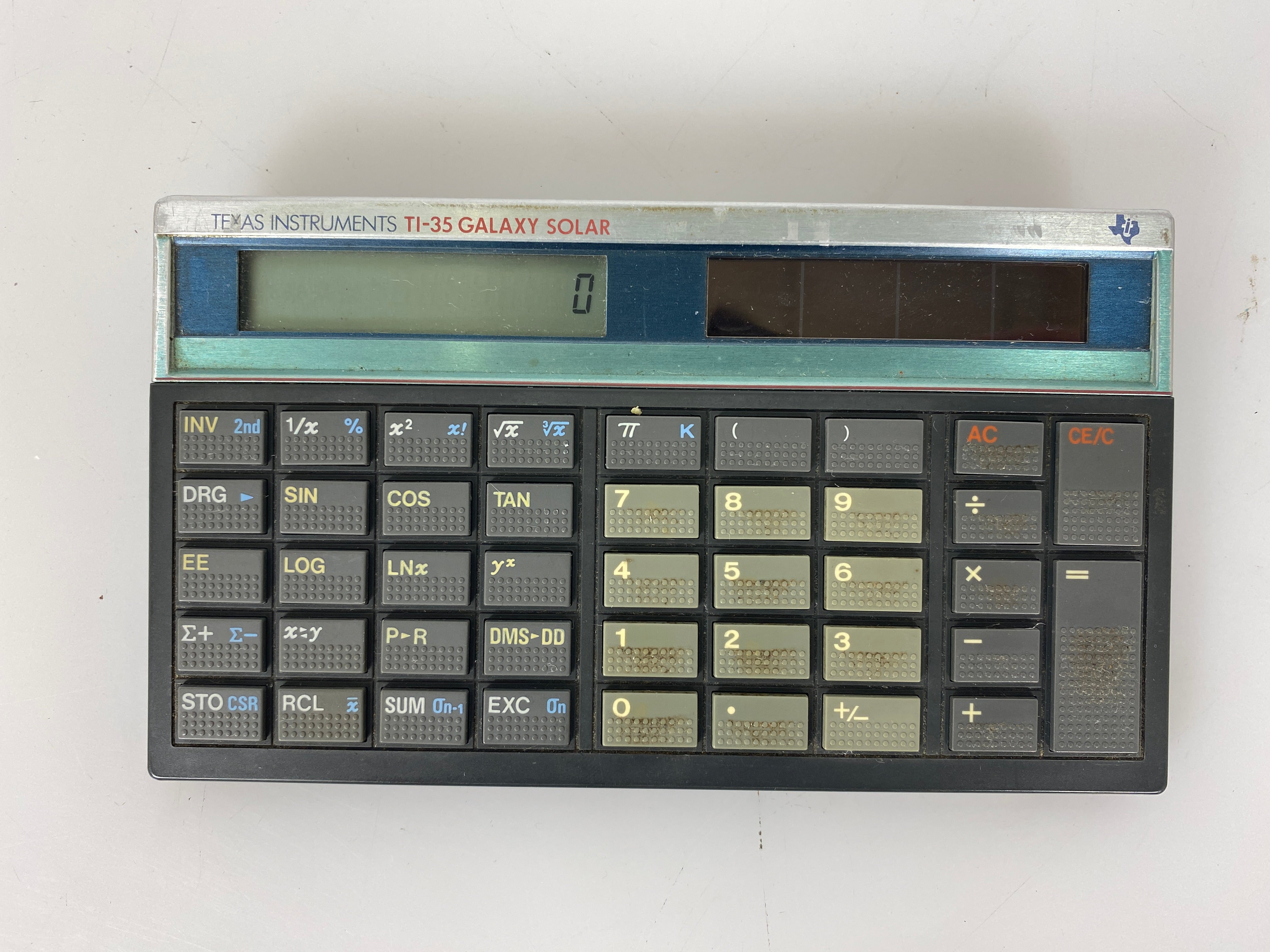 Vintage 1984 Texas Instruments TI-35 Galaxy Solar Calculator