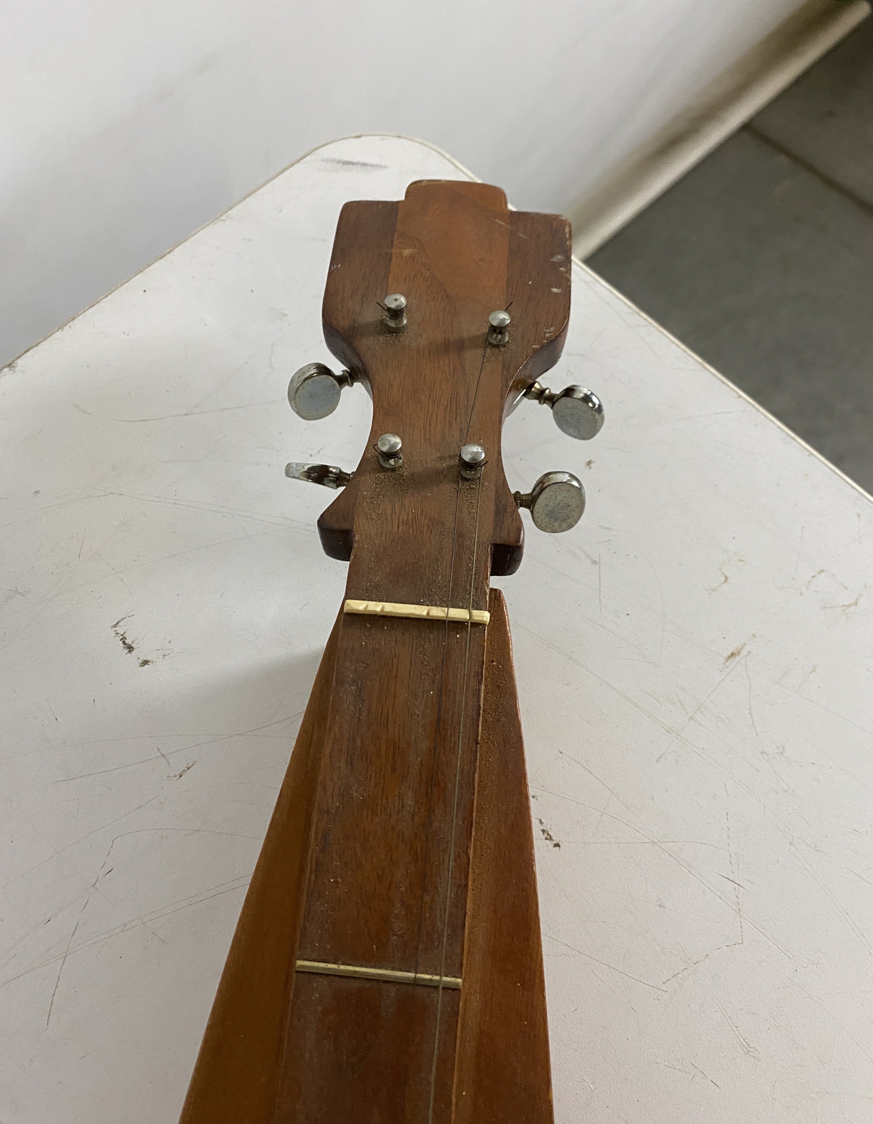 Vintage 4-String Appalachian Mountain Dulcimer