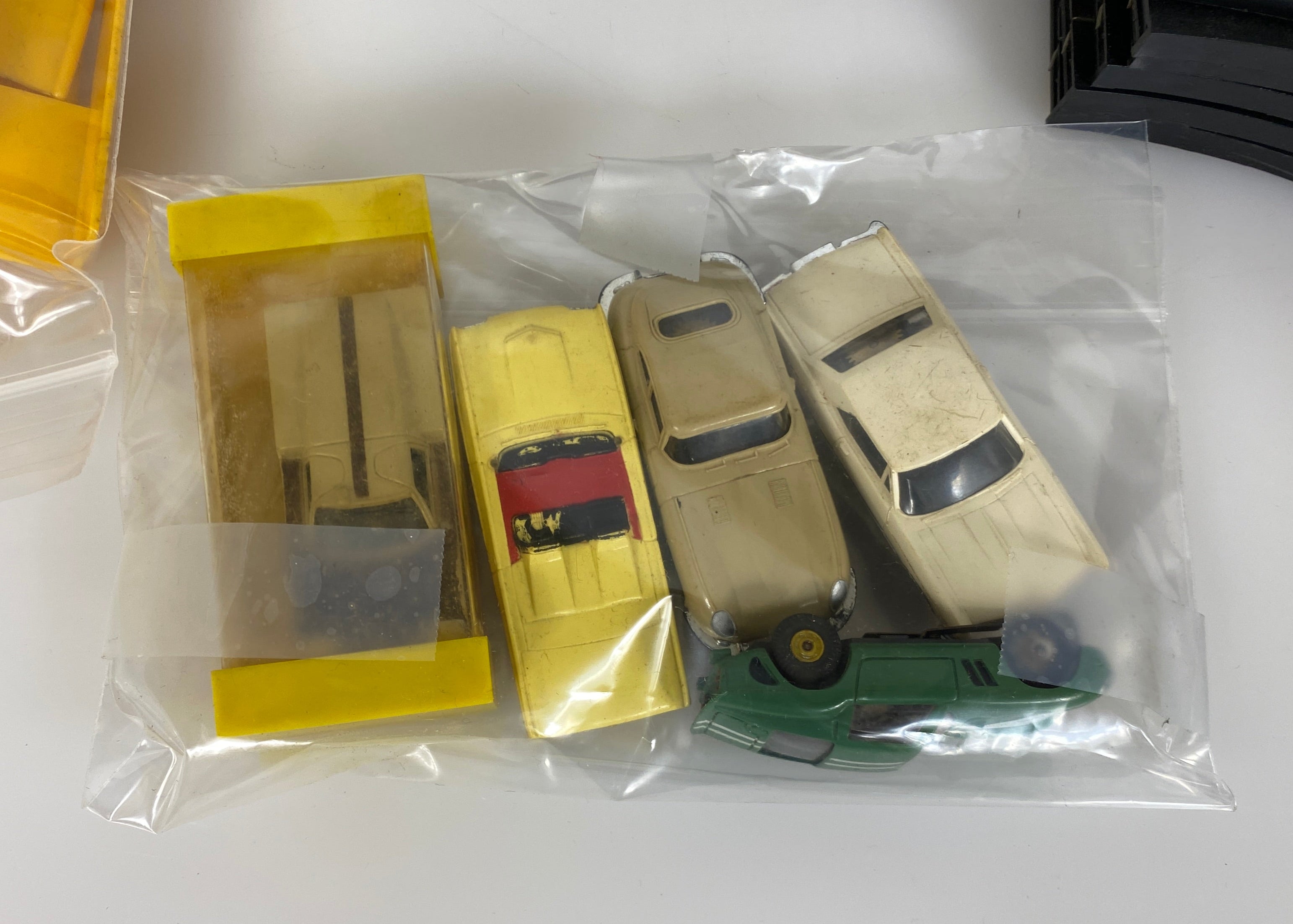 Vintage Aurora AFX Model Motoring 1/87th Scale Electric Slot Cars