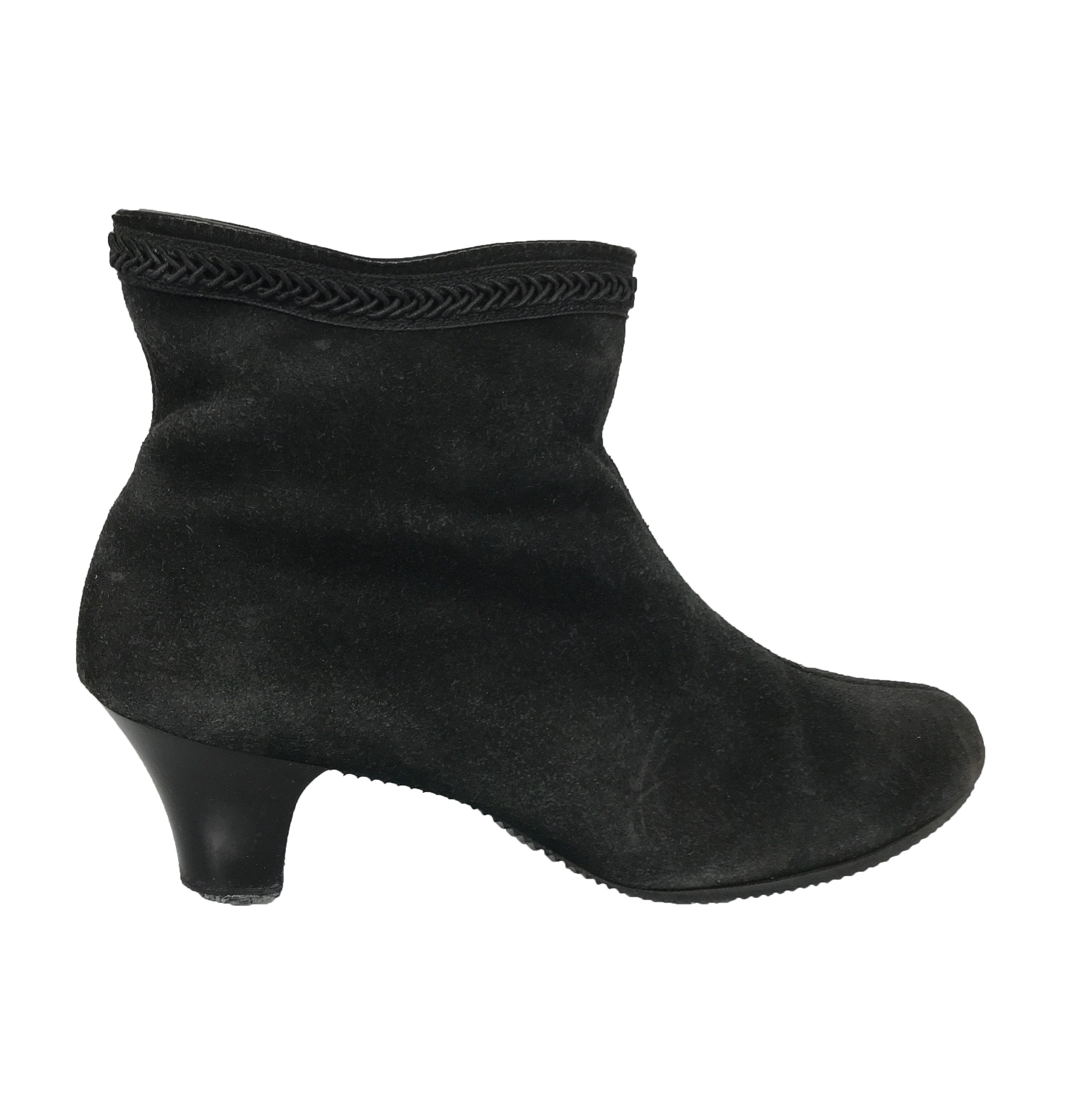 Vintage Black Faux Fur Lined Heeled Boots Women's Size 6