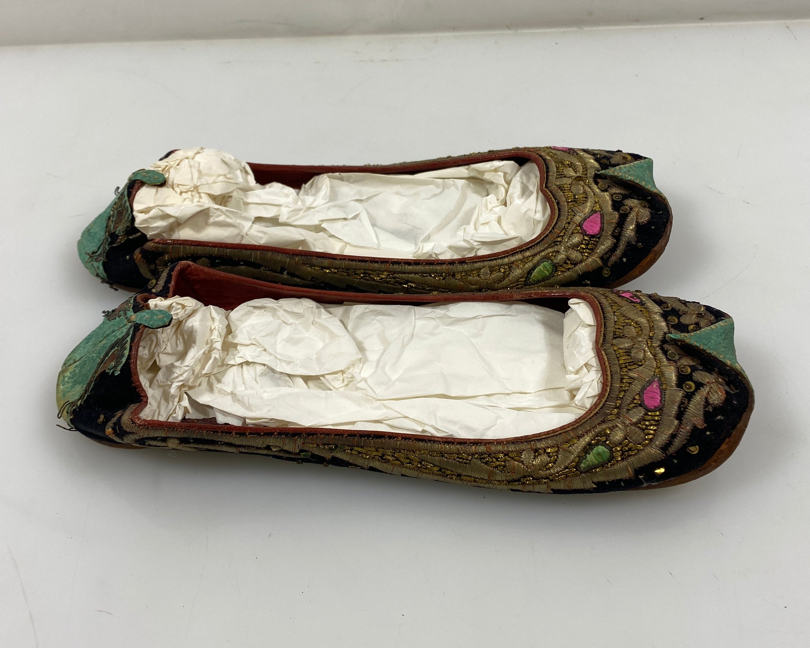Vintage Chinese Embroidered Shoes Size Unknown #2