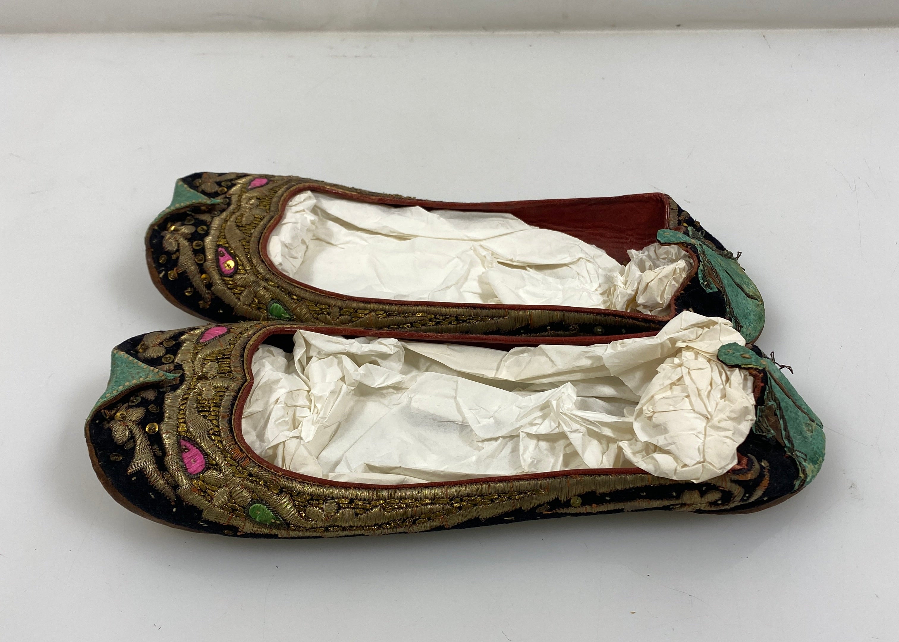 Vintage Chinese Embroidered Shoes Size Unknown #2