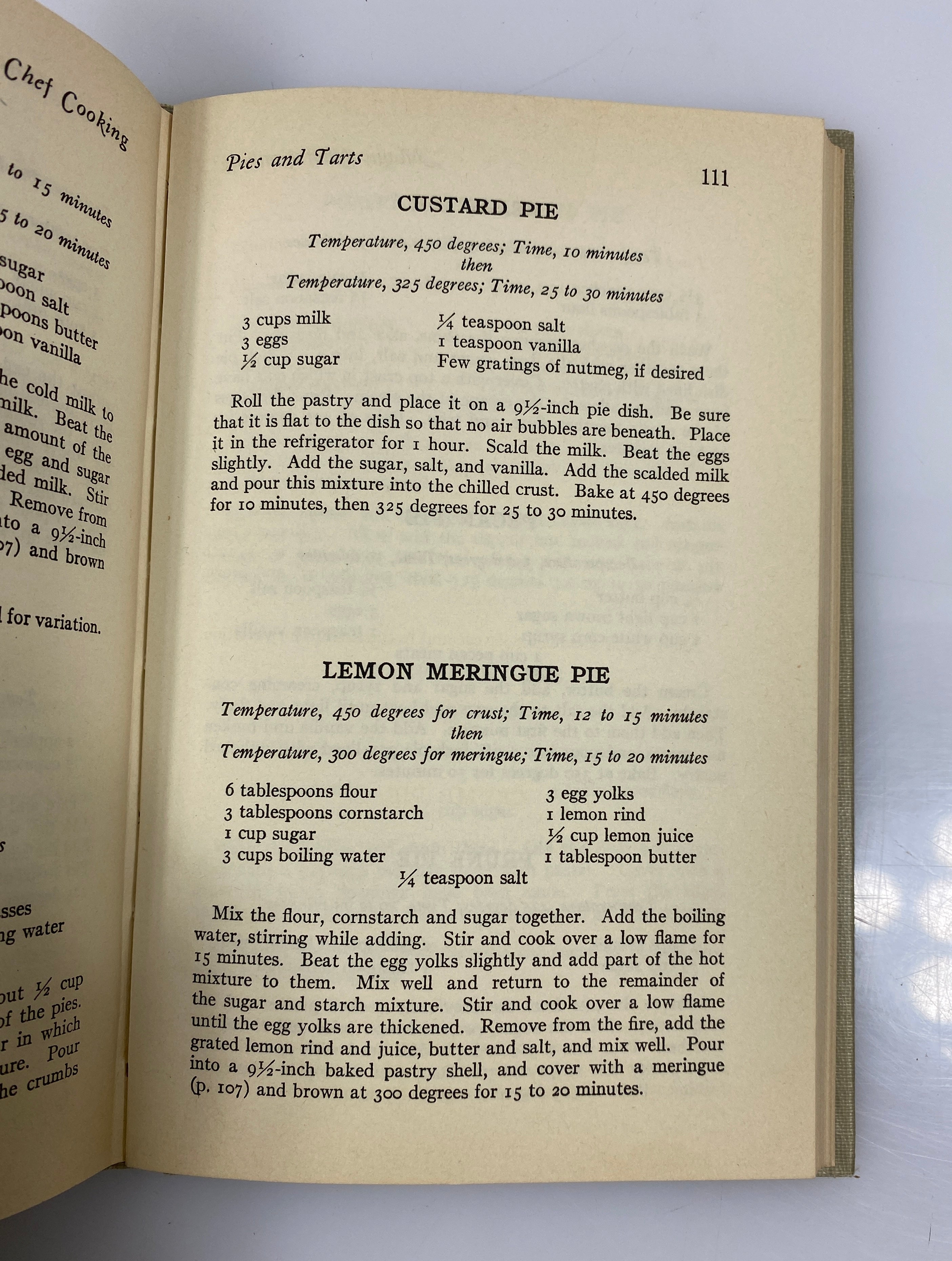 Vintage Cookbooks: Magic Chef/Modern Method of Preparing Delightful Food