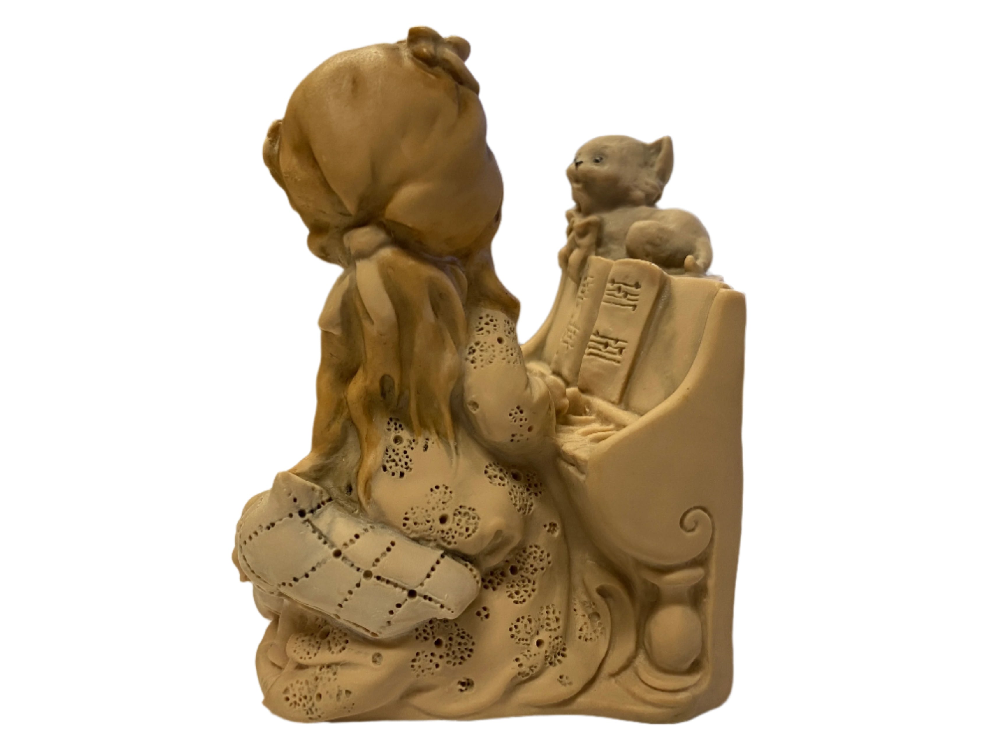 Vintage Guiseppe Armani Resin Cat Figurine