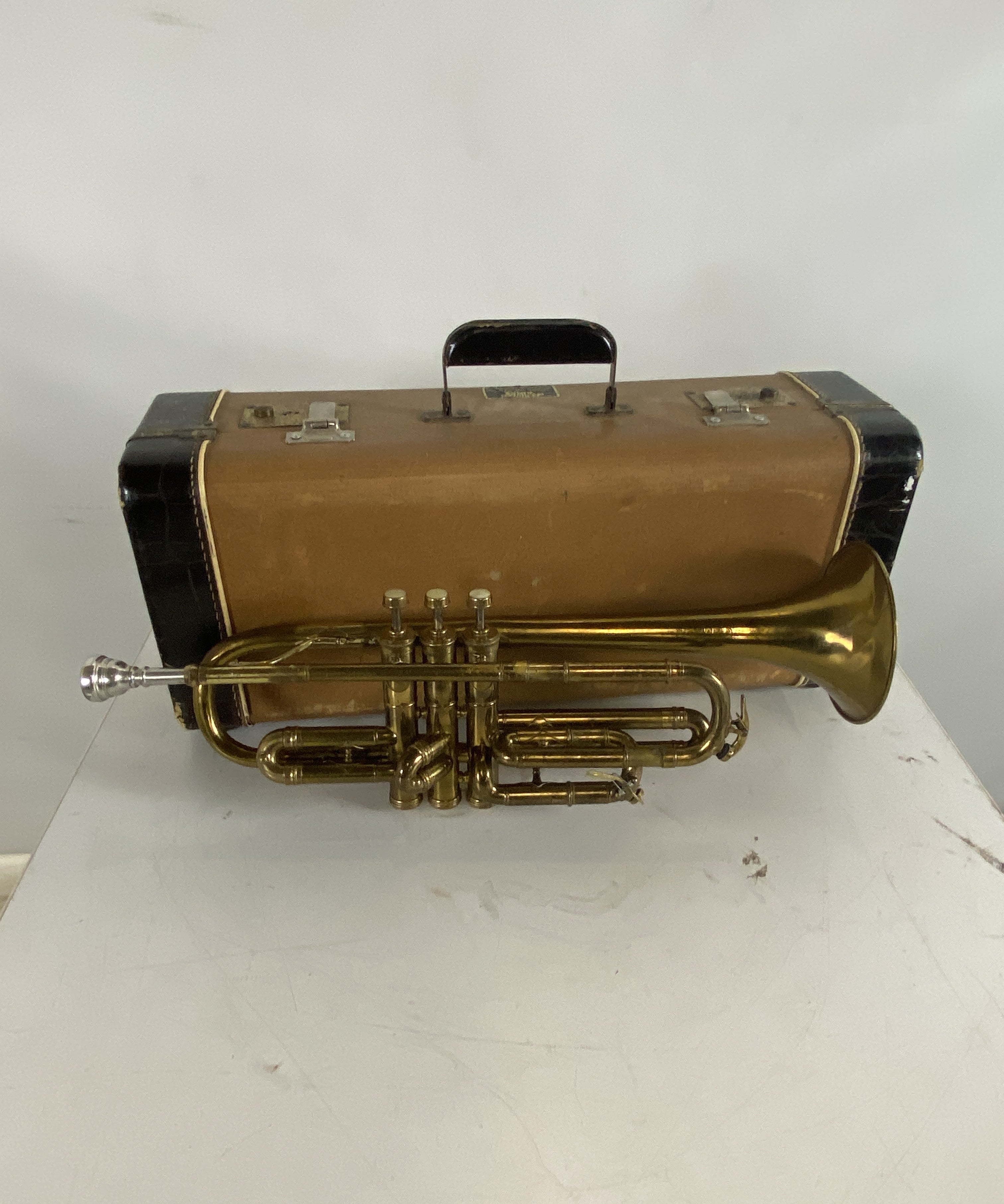 Vintage Holton-Clarke Long Maple Cornet