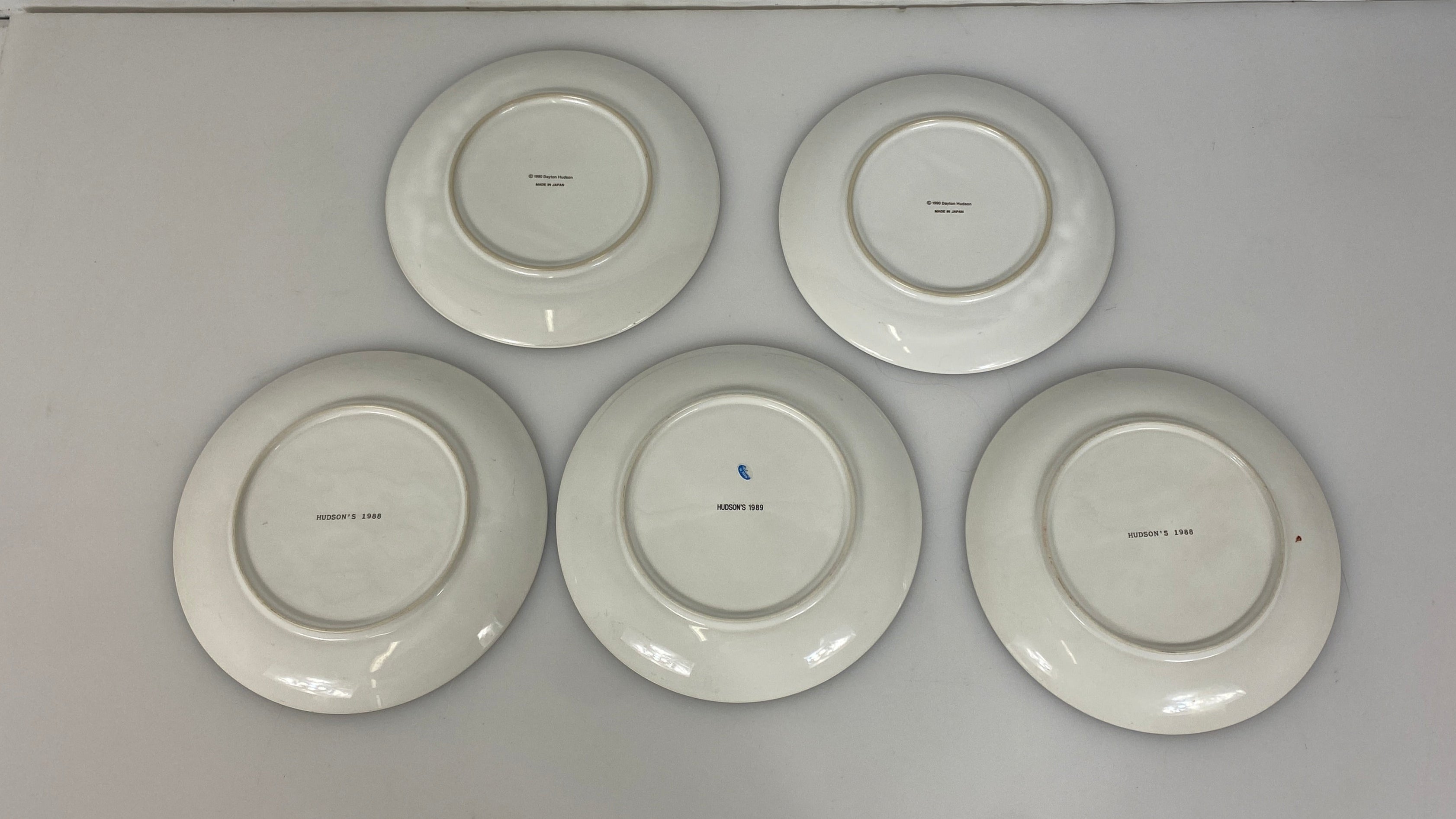 Vintage Hudson's Christmas Plates Pack of 5 1988-1990
