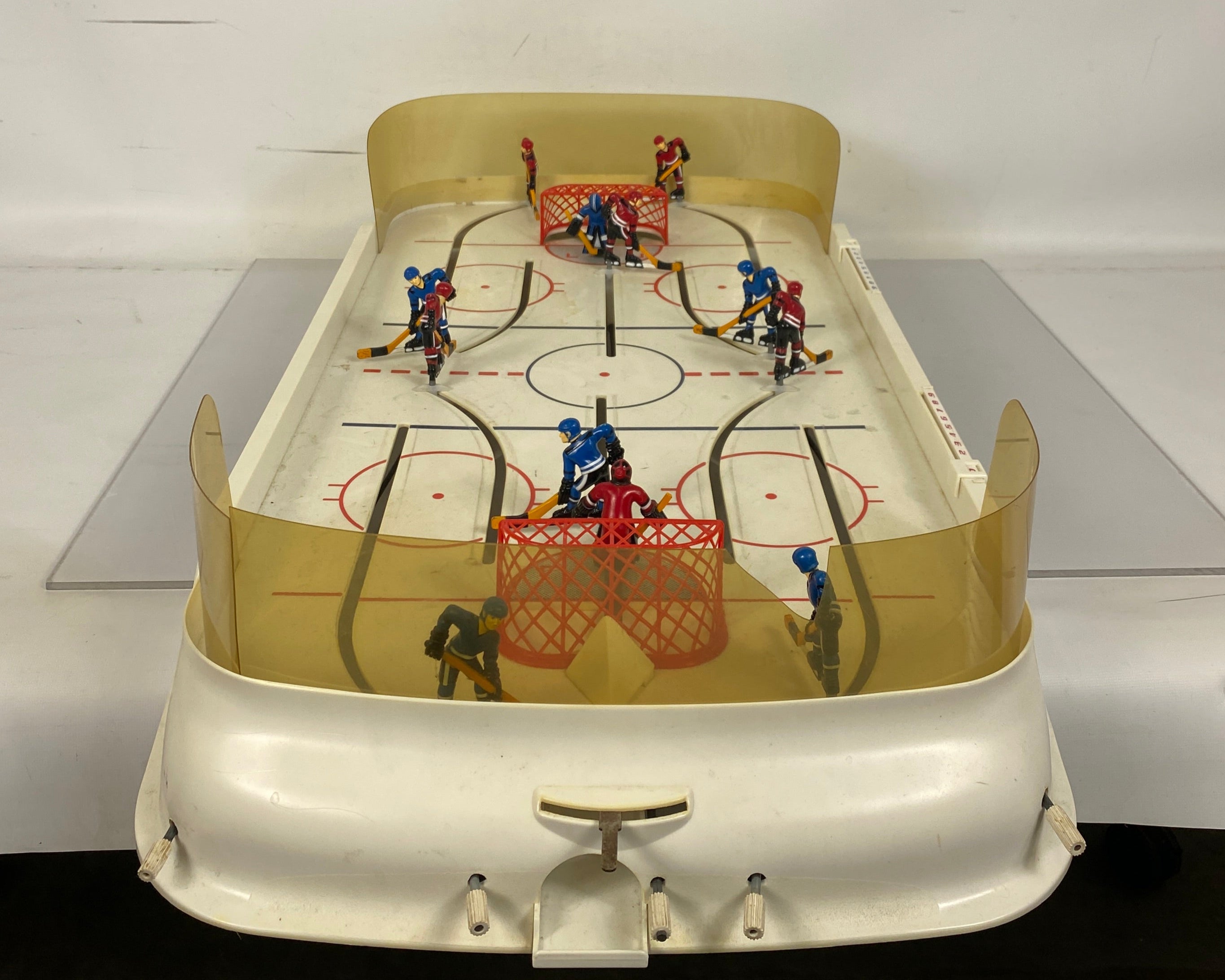 Vintage Irwin Toys Power Play 2 Table Top Hockey Game