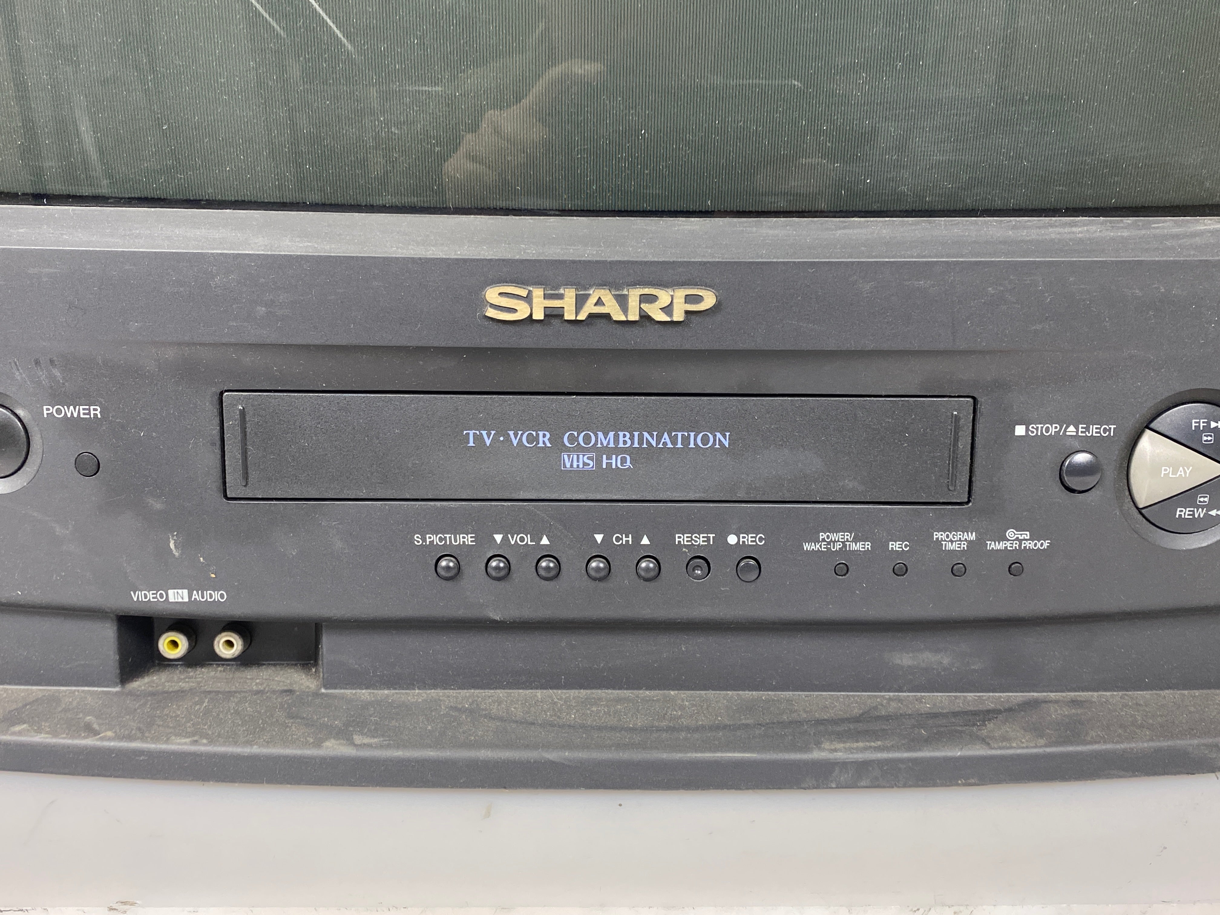 Vintage Sharp 25VT-H80 VCR/TV Combo CRT Monitor