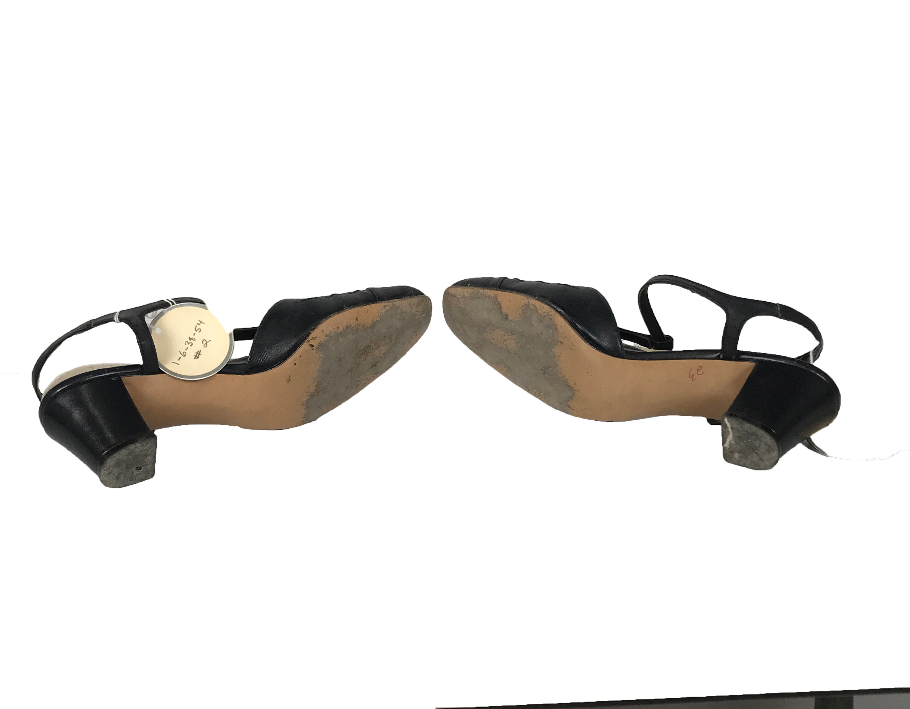 Vintage Socialites Blue Closed Toe Heels Women's Size 6