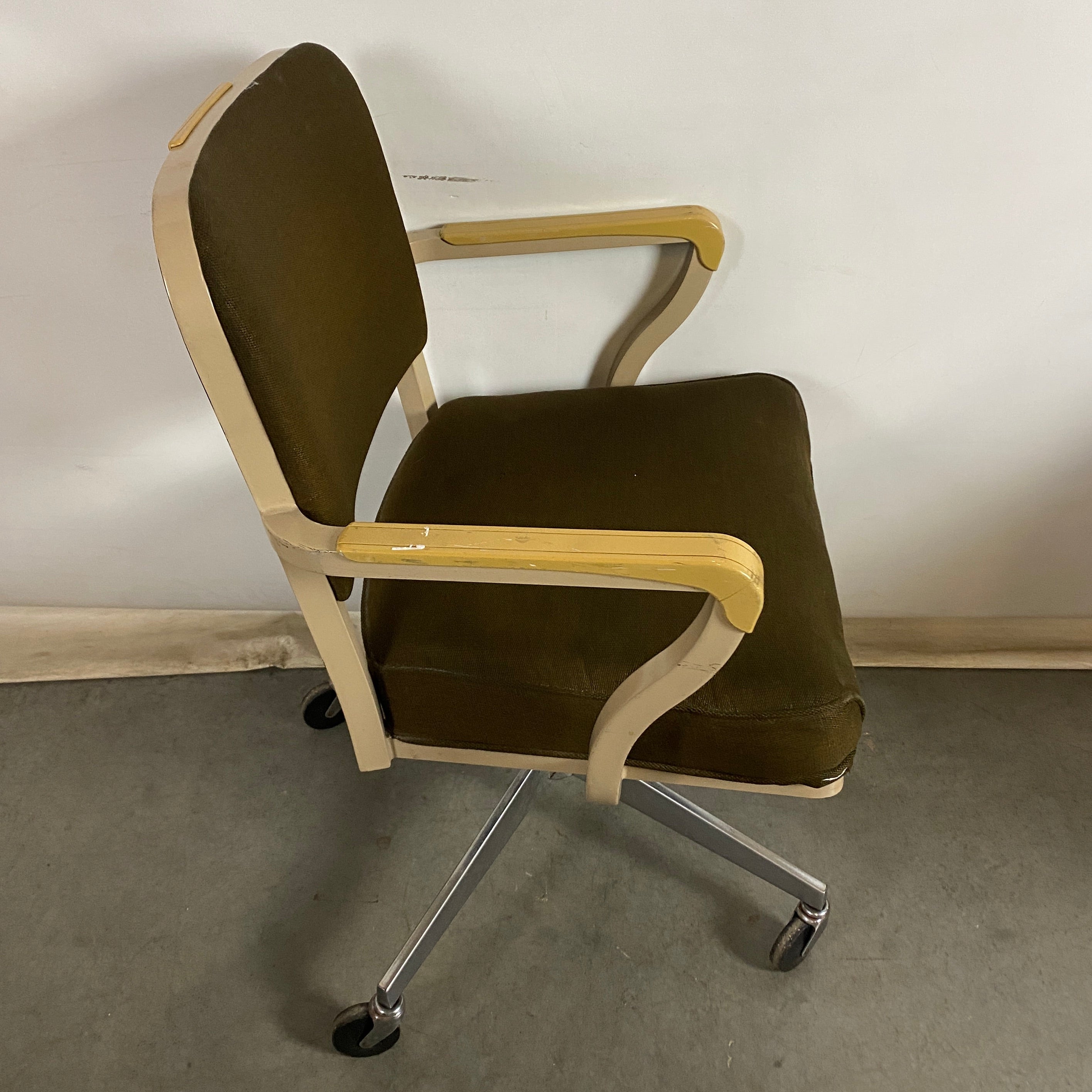 Vintage Steelcase #C148 Brown Upholstered Metal Office Chair