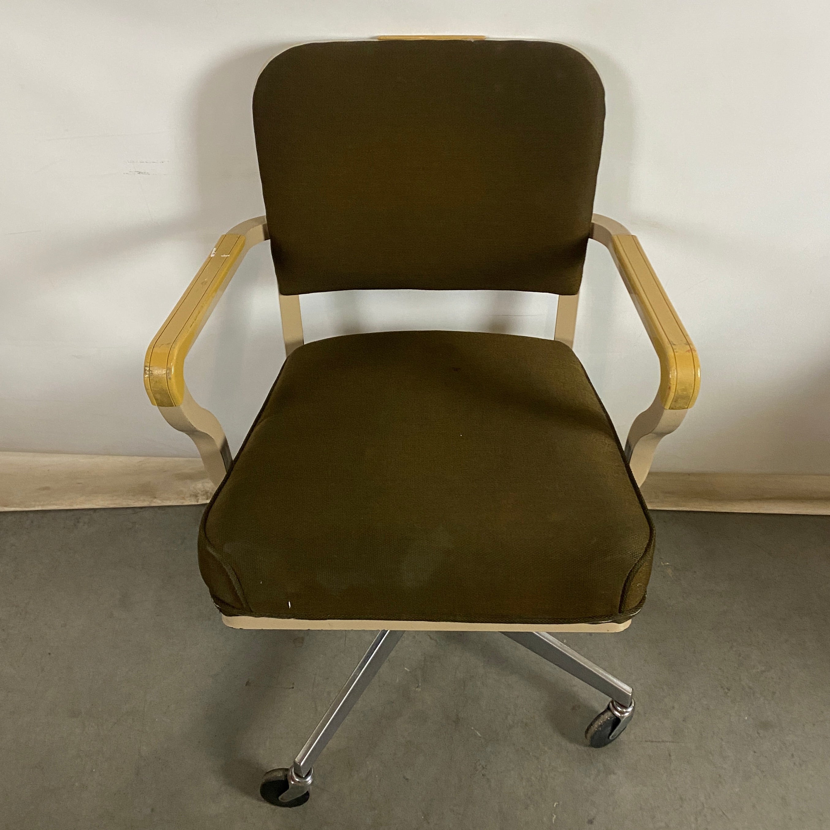 Vintage Steelcase #C148 Brown Upholstered Metal Office Chair
