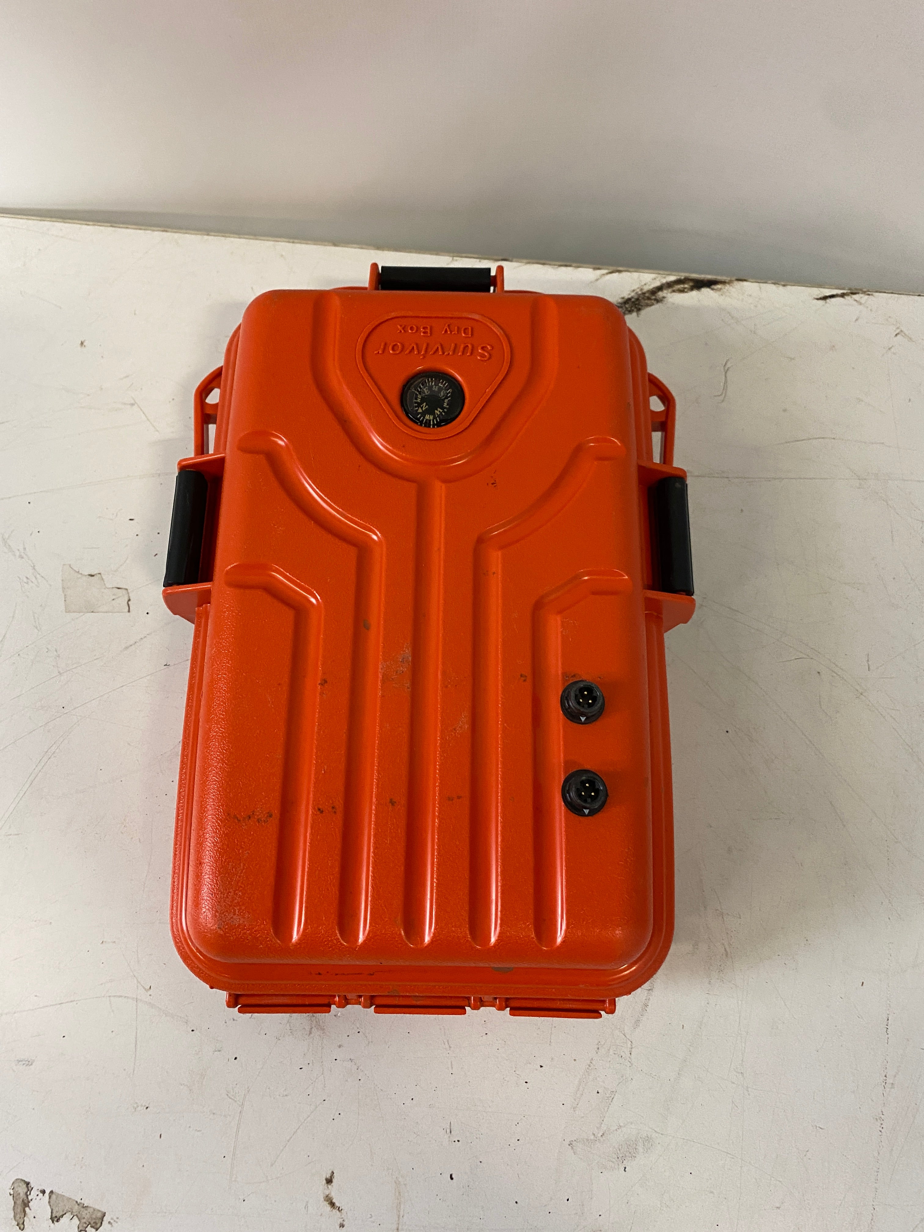 Volcano Large Scale Solar Panel Network w/ Case *Untested*