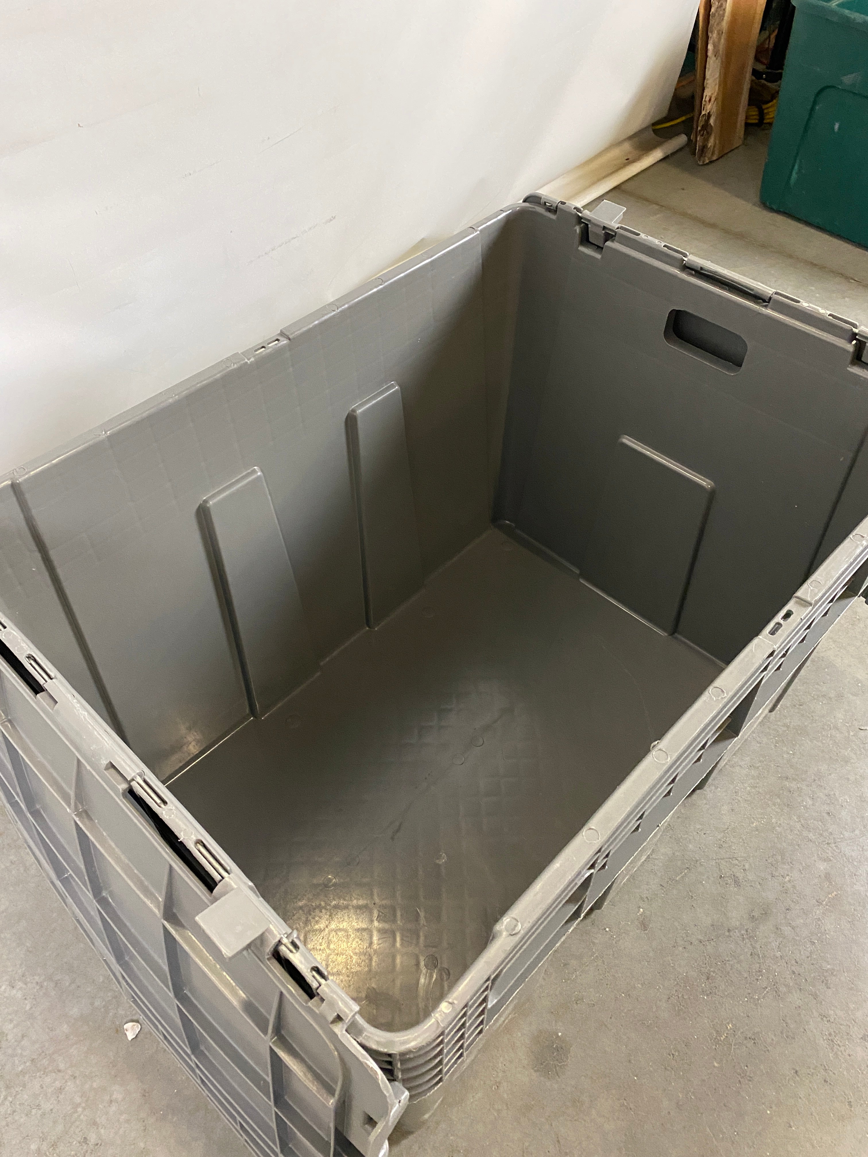 Vollrath Grey Tote n' Store Chafer Box