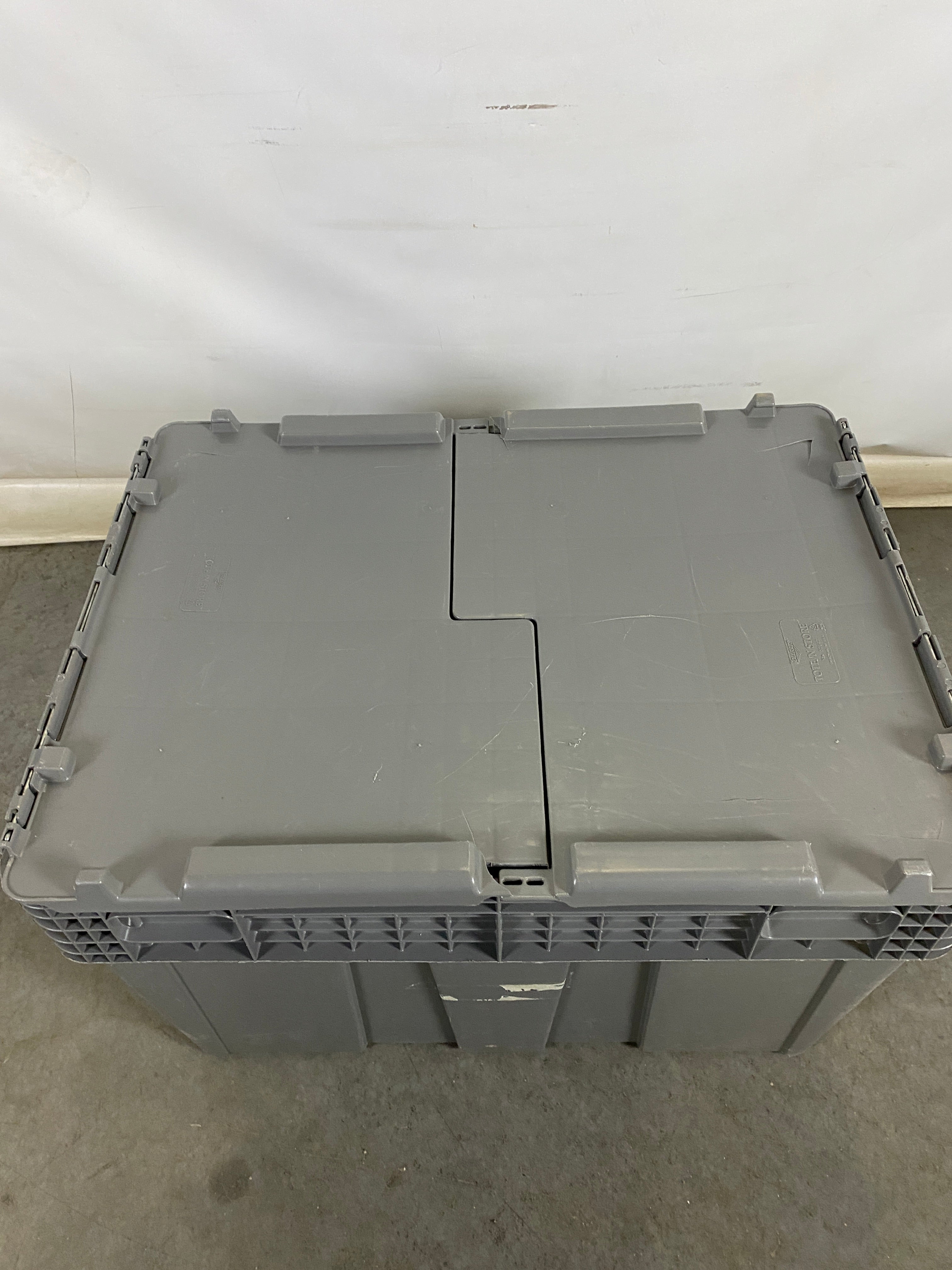 Vollrath Grey Tote n' Store Chafer Box