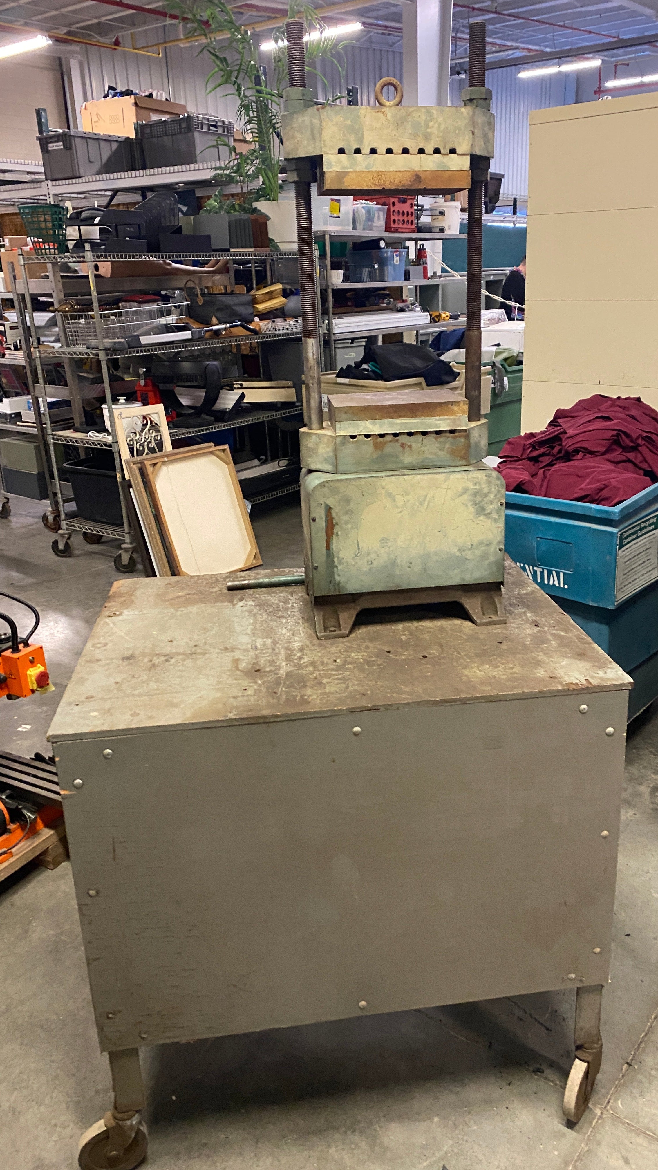 Wabash Metal Products Company #12-10S Hydraulic Press Bolted on Cabinet