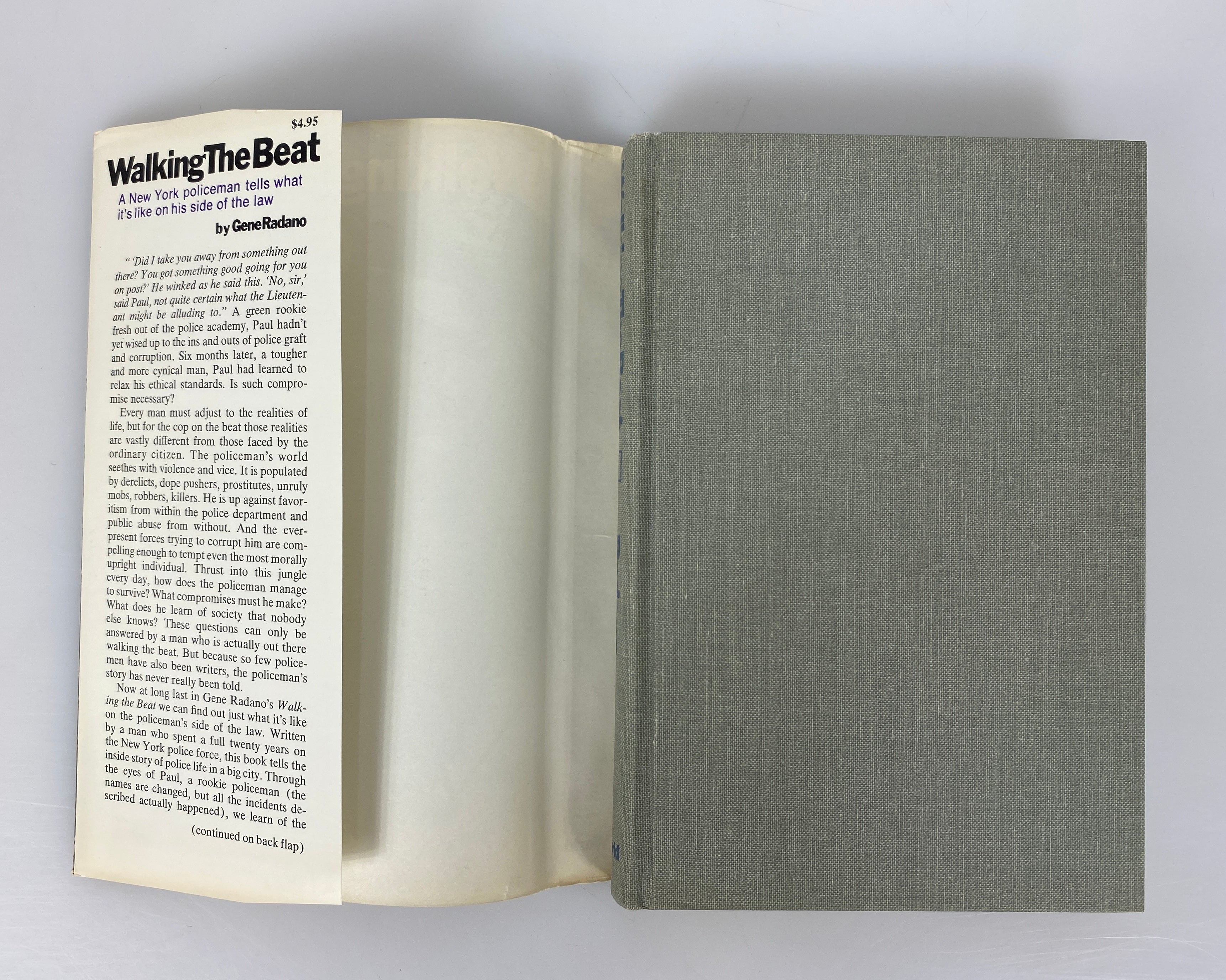 Walking the Beat by Gene Radano NY Police 1968 1st Printing HCDJ