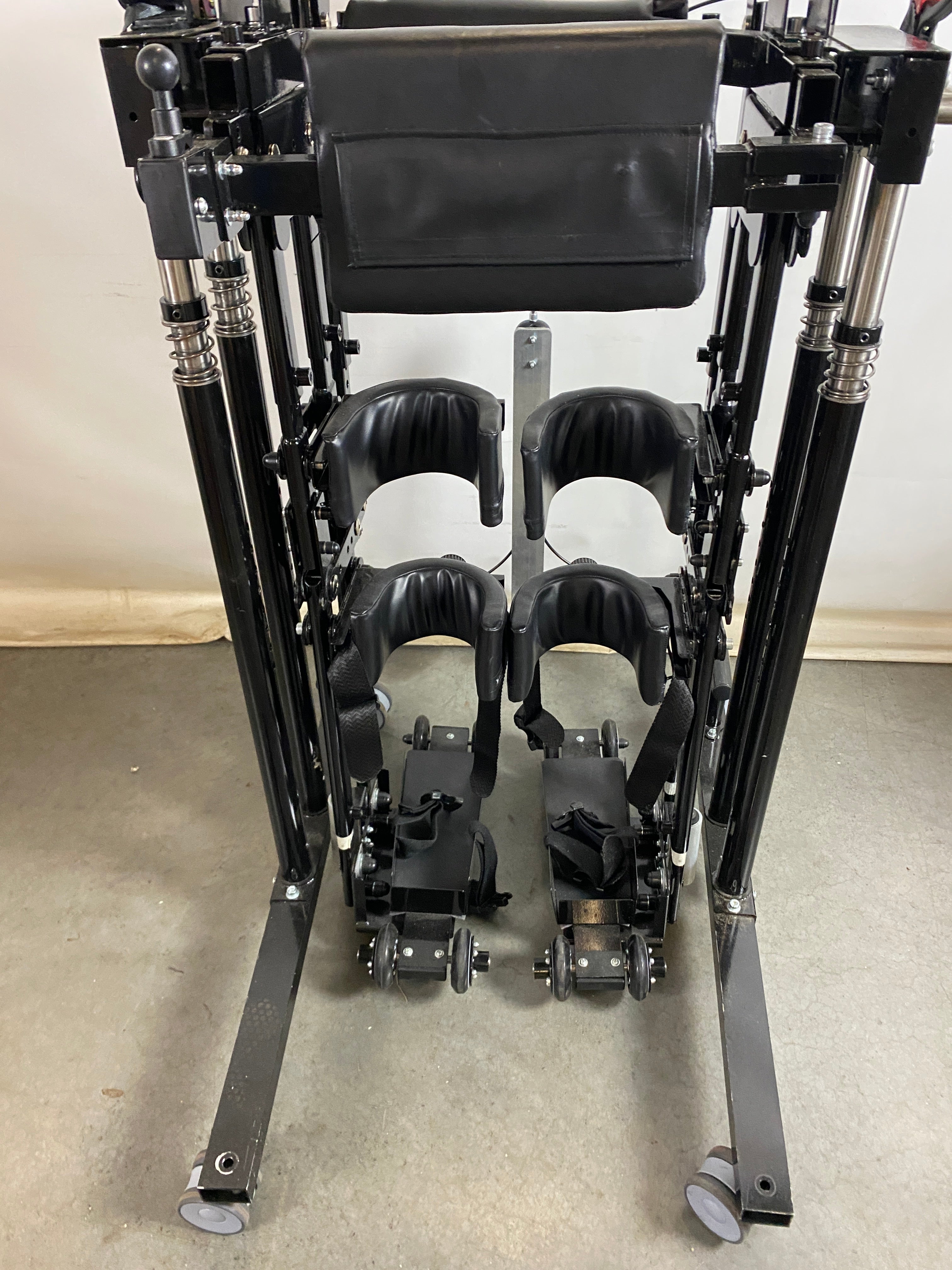 WalkStander Sport #WS-S-01 Leg Support Lift