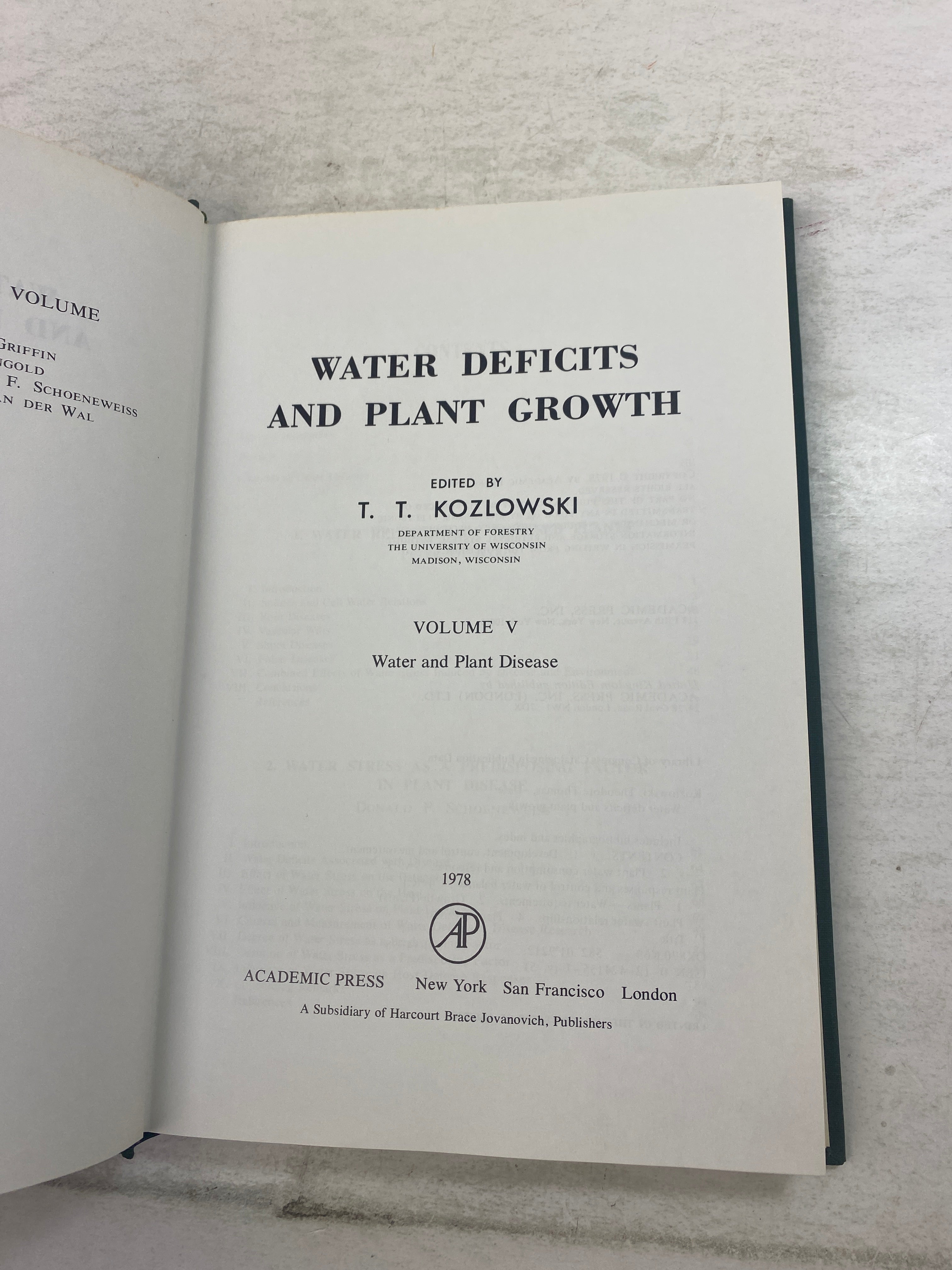 Water Deficits and Plant Growth James Beard Collection 1978
