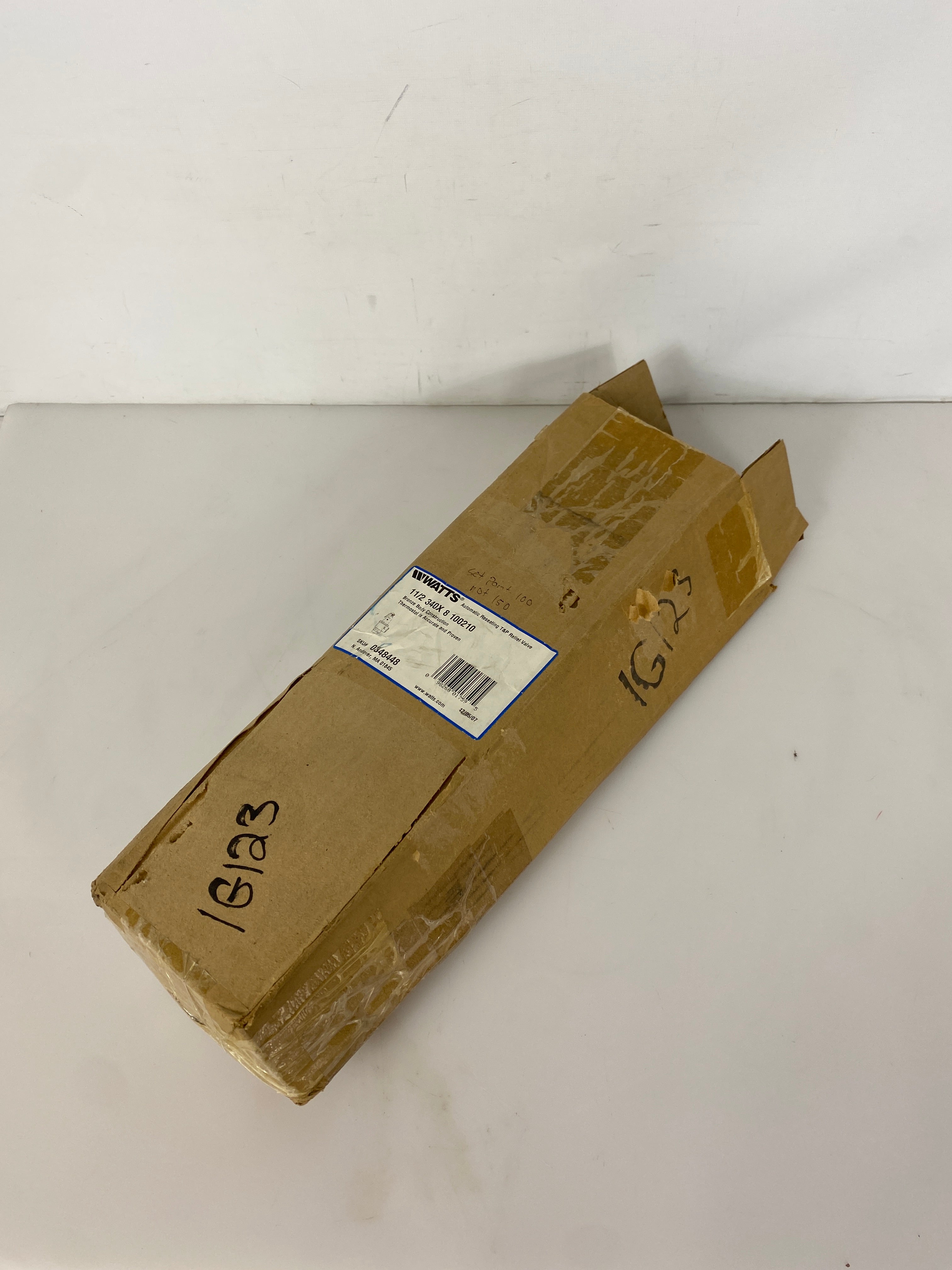 Watts Automatic Reseating T&P Relief Valve 1-1/2" Fx1- 1/2" F