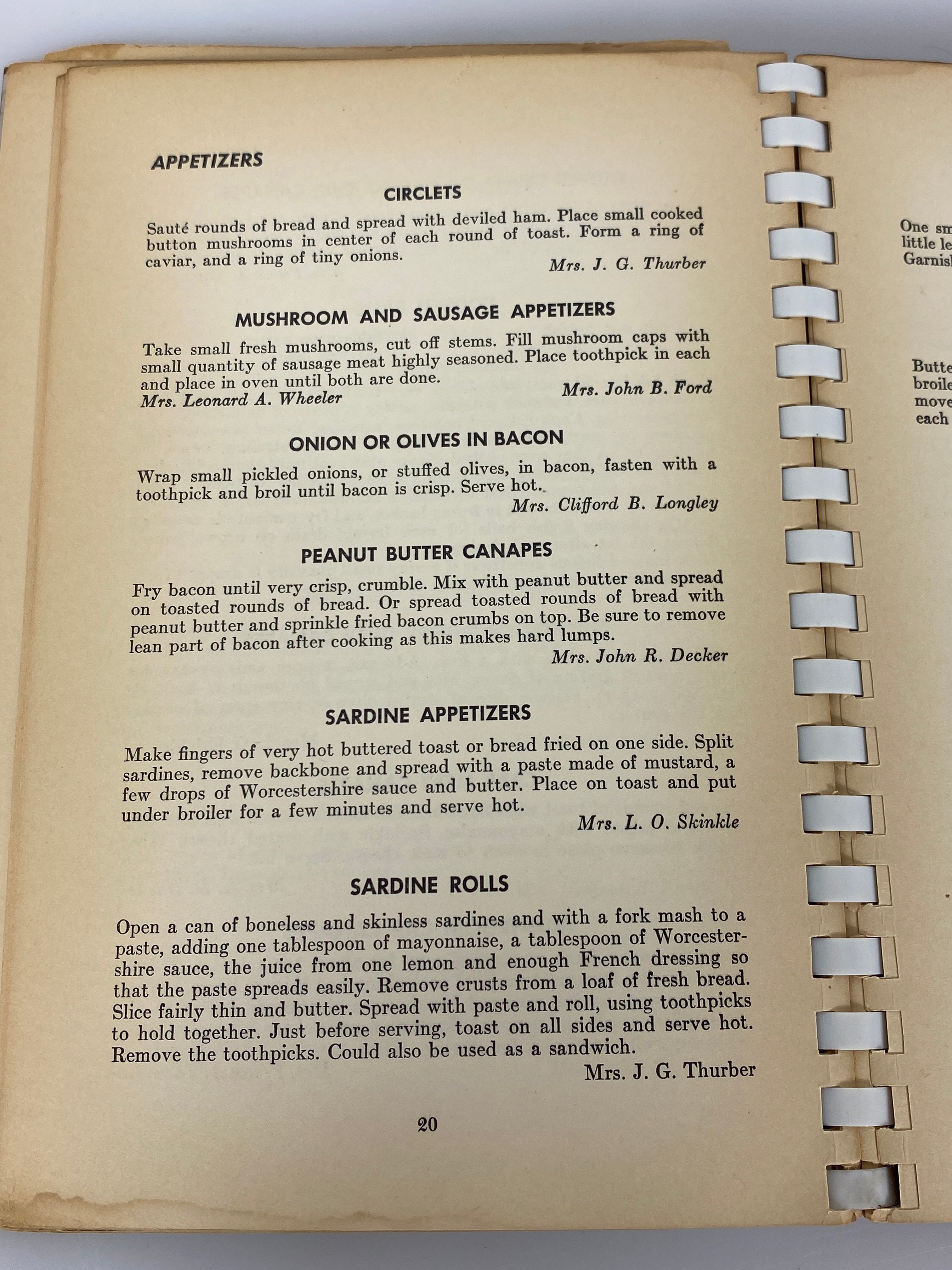 Women's City Club of Detroit Recipe Book 1947 2nd Edition Spiral Bound
