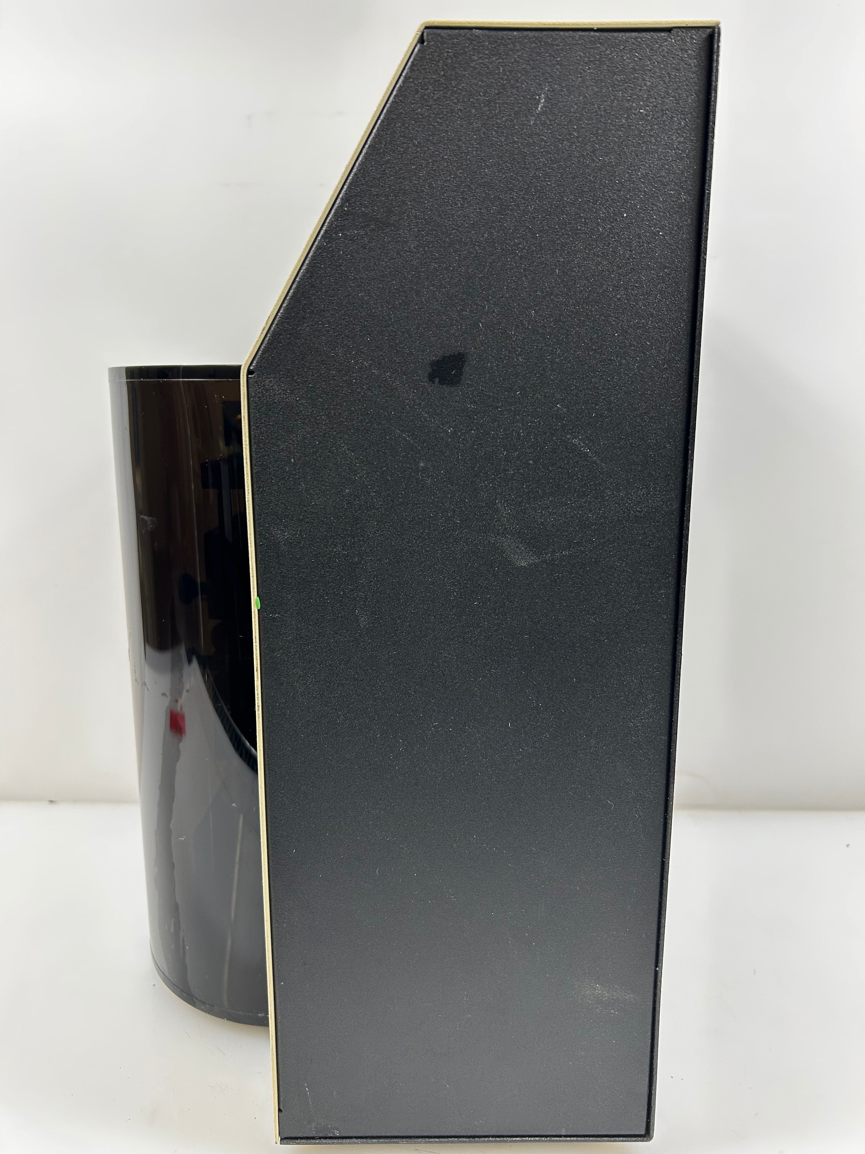 World Precision Instruments PUL-100 Microprocessor-Controlled Vertical Pipette Puller *Untested*