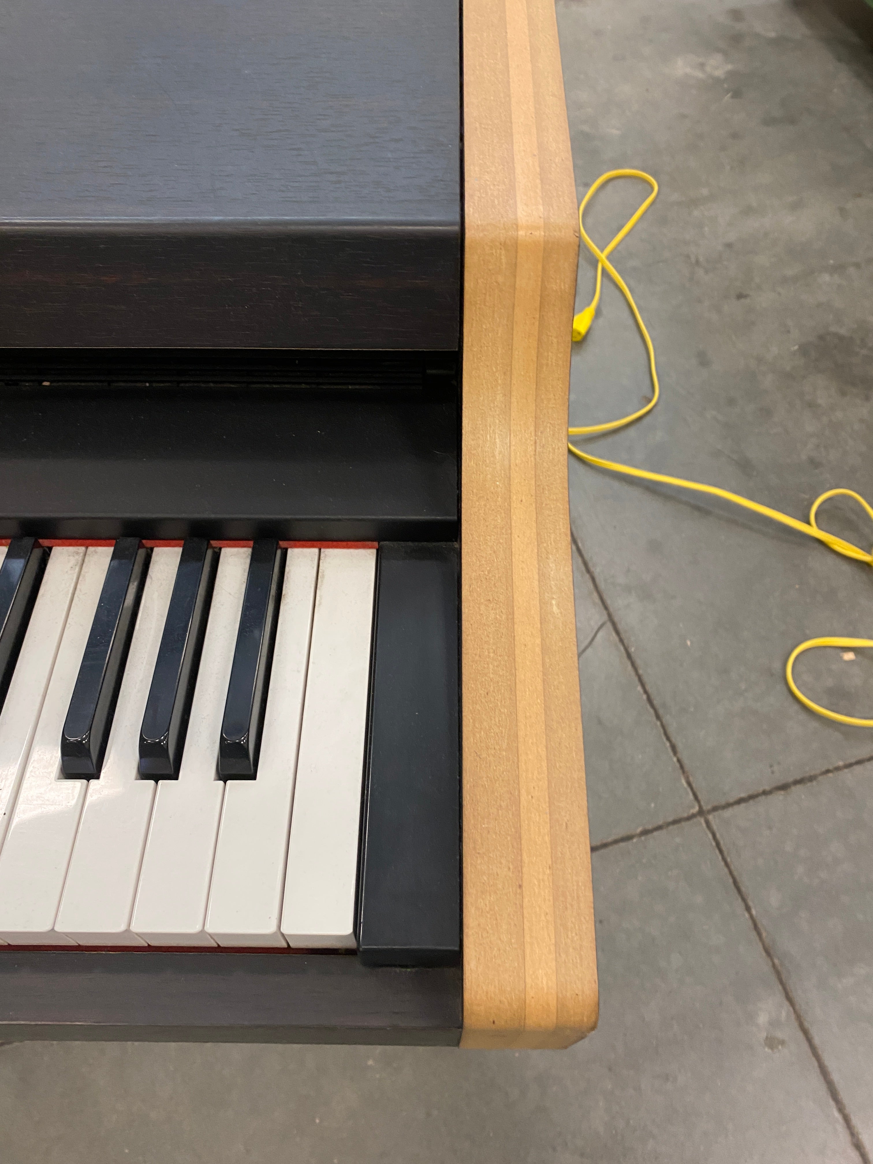 Yamaha Clavinova Deep Brown Digital Piano