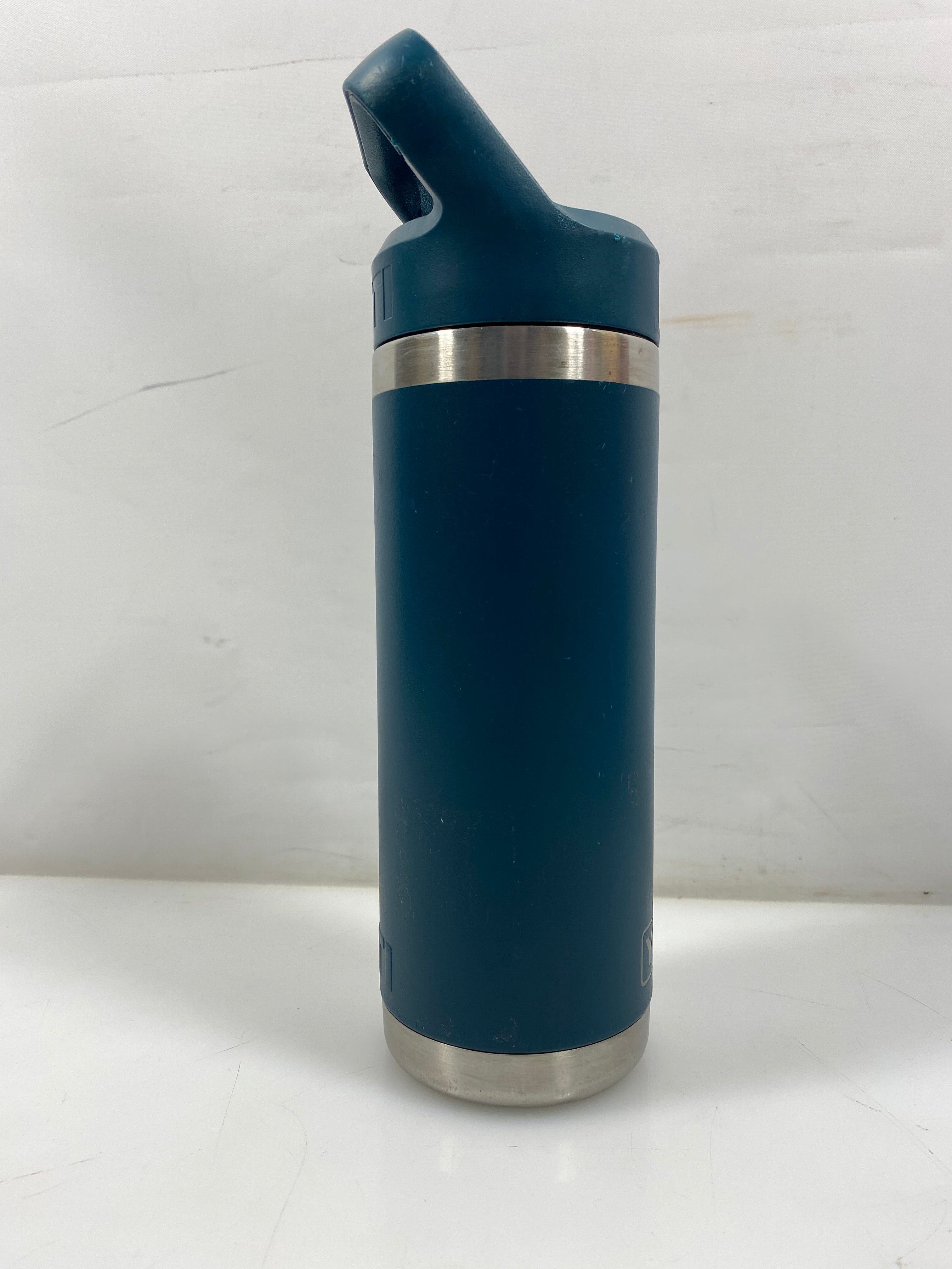 Yeti Dark Teal Insulated Water Bottle 18oz