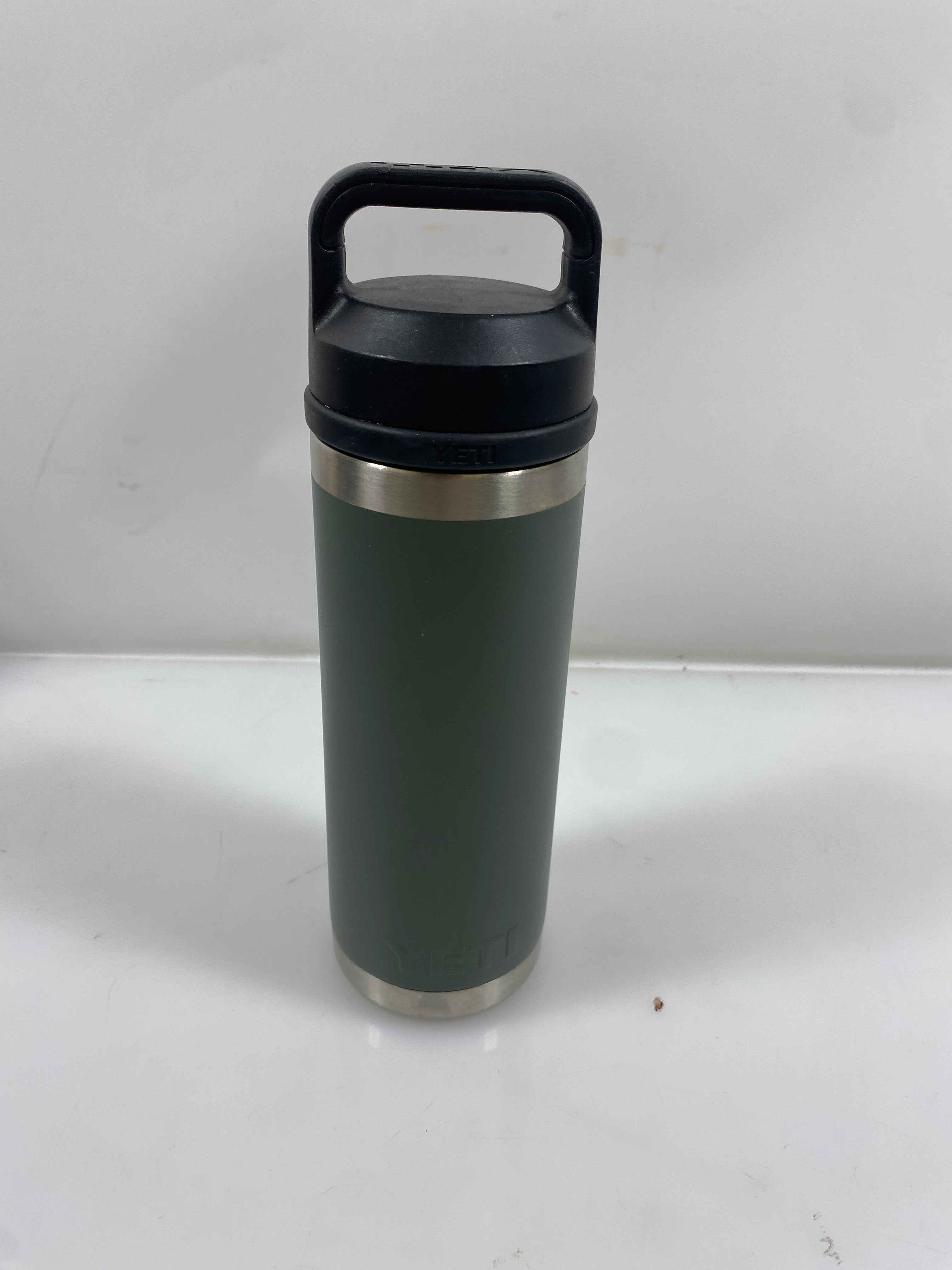 Yeti Green Insulated Water Bottle 18oz