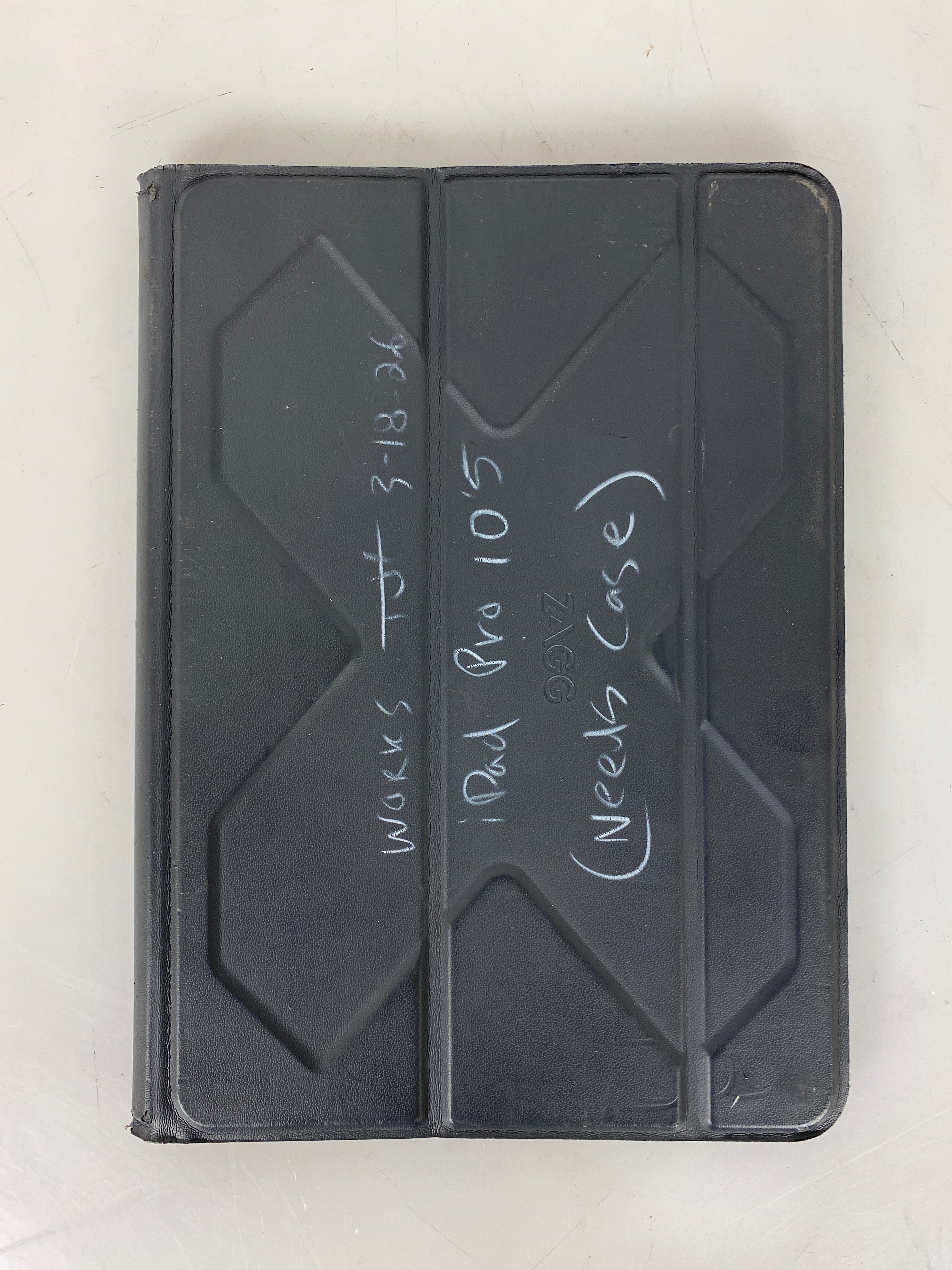 Zagg Bluetooth Keyboard Cover Case for iPad Pro 10.5"