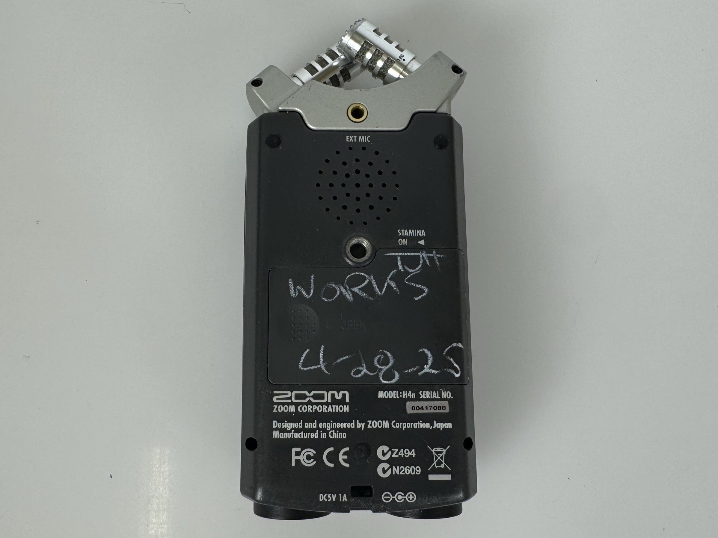 Zoom H4n Handy Recorder Voice Recorder