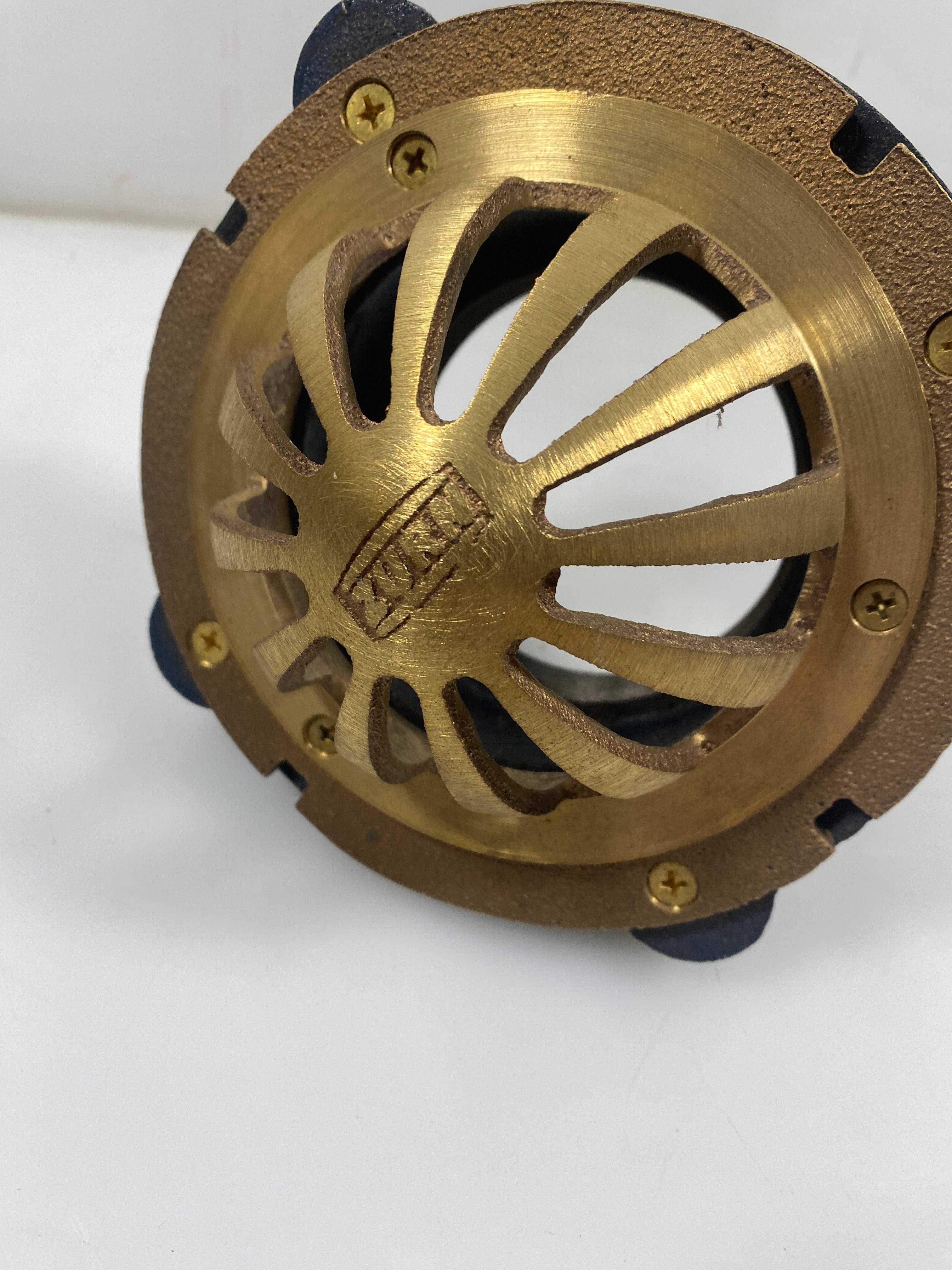 Zurn Cornice Drain 6" Bronze Roof Drain