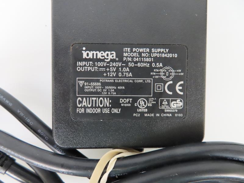Iomega Dual Voltage 9W/5W Power Supply UP91842010 12V 0.75A 5V 1A