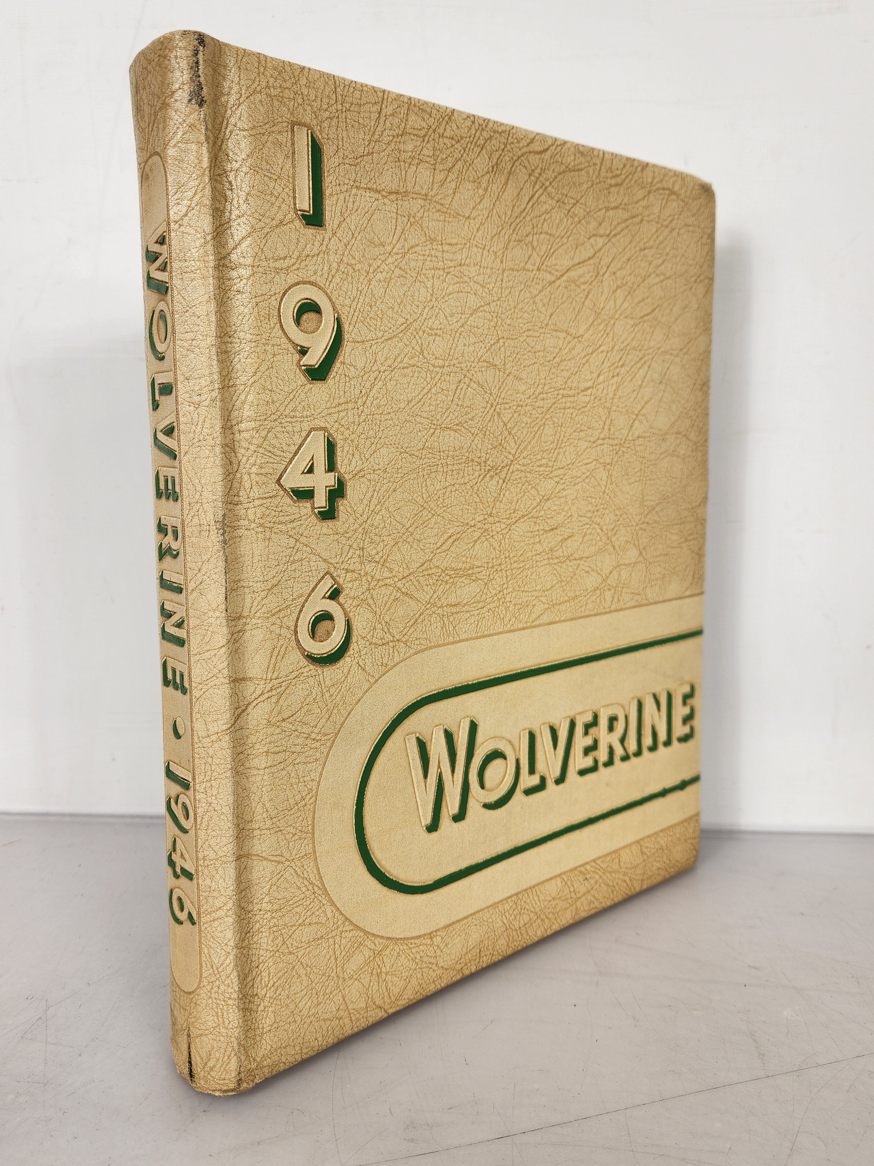 1946 Michigan State College Yearbook Wolverine