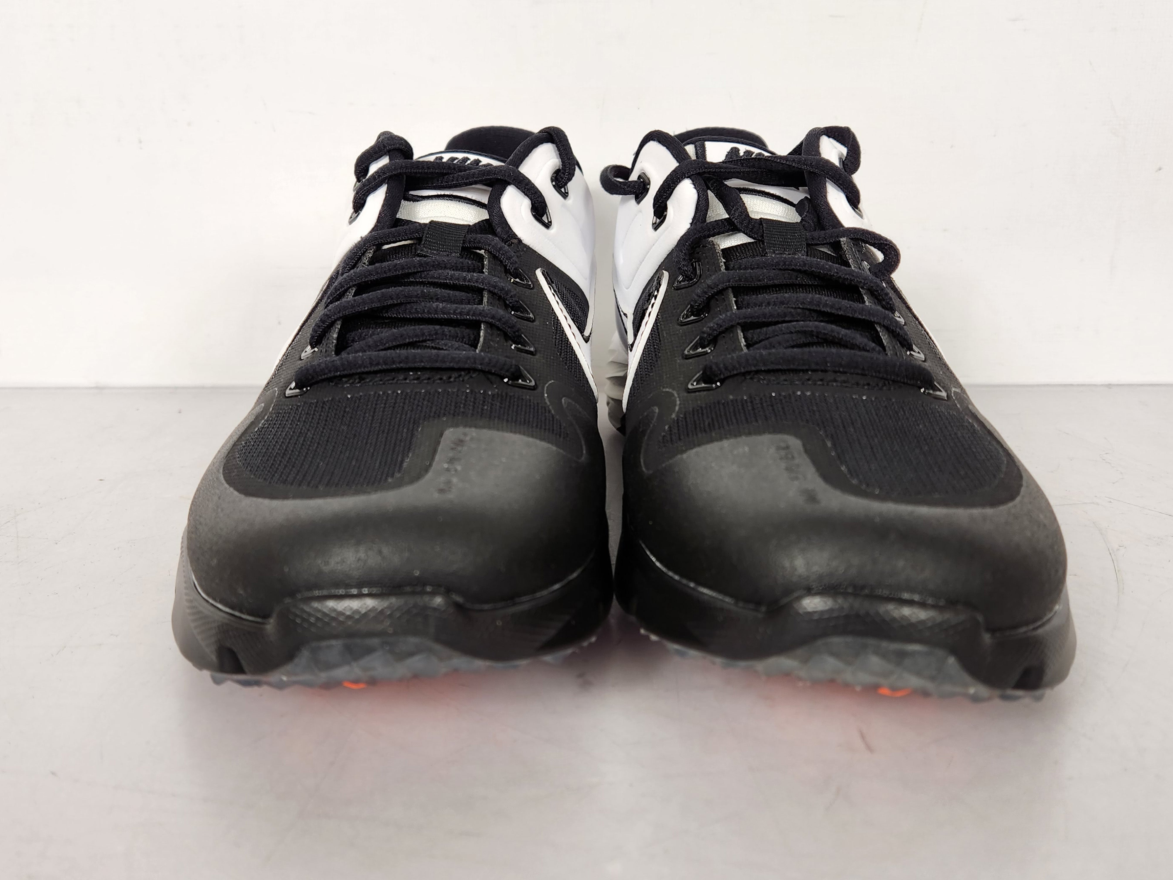 Nike Black/White Alpha Huarache Elite 2 Turf Baseball Shoes Men's Size 7.5 / Women's Size 9
