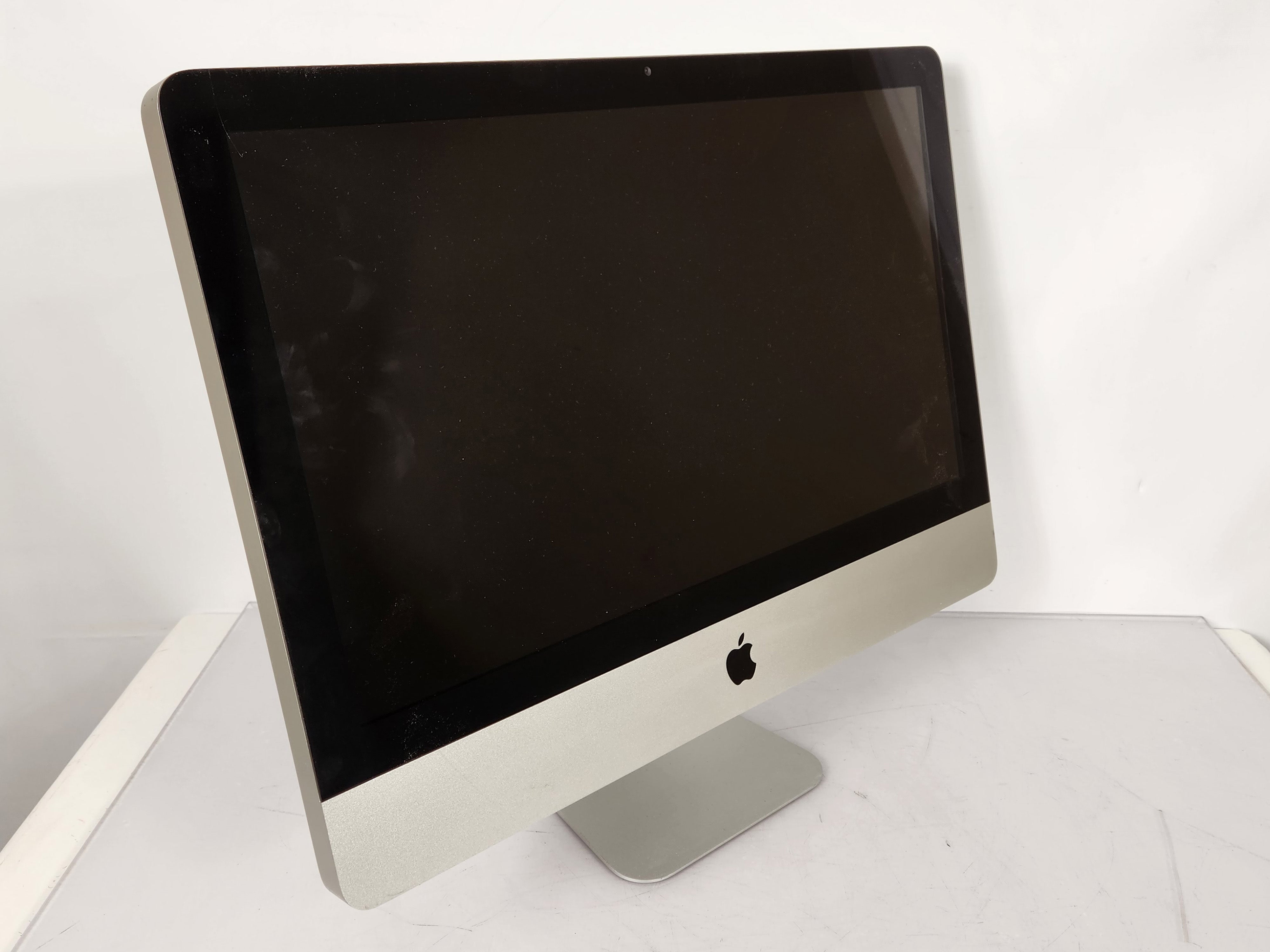 Restored Apple iMac MC309LL/A 21.5 Desktop Computer (Silver) (Refurbished)  